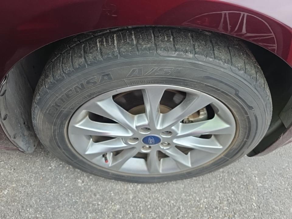 FORD FUSION - 10