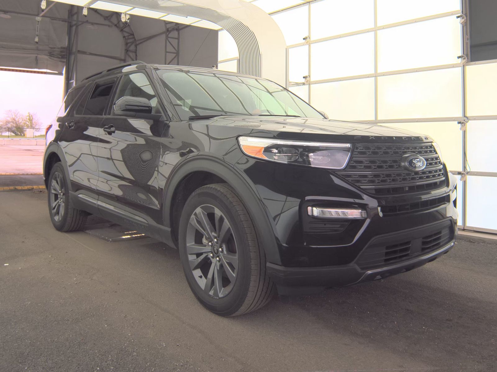 FORD EXPLORER - 5