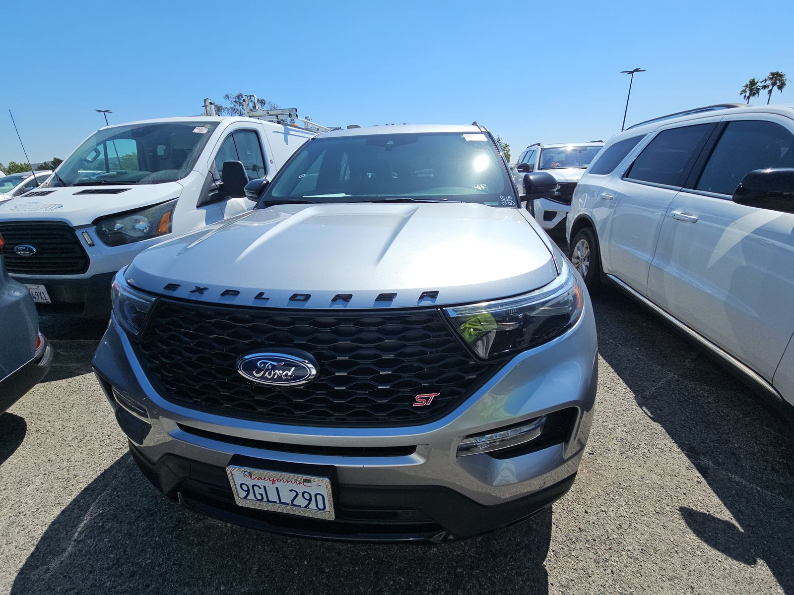 FORD EXPLORER - 3
