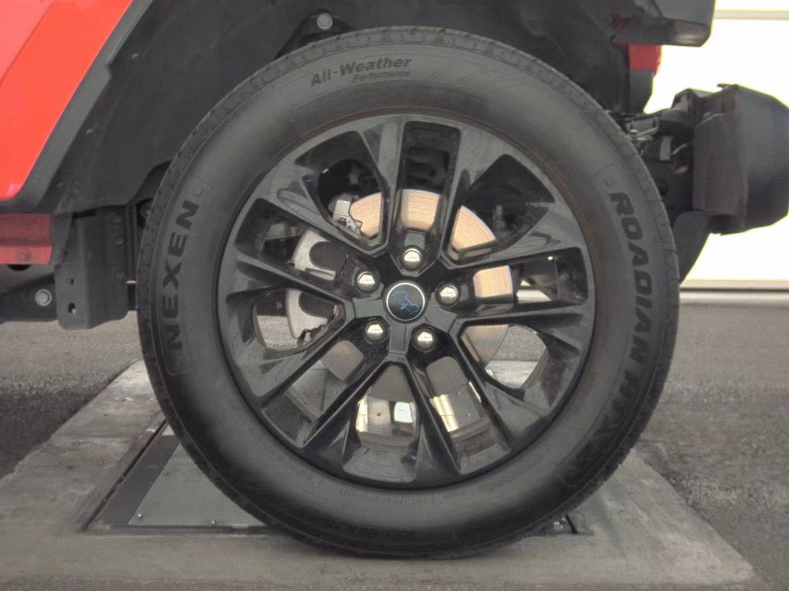 2025 Jeep Wrangler 4xe Sahara AWD