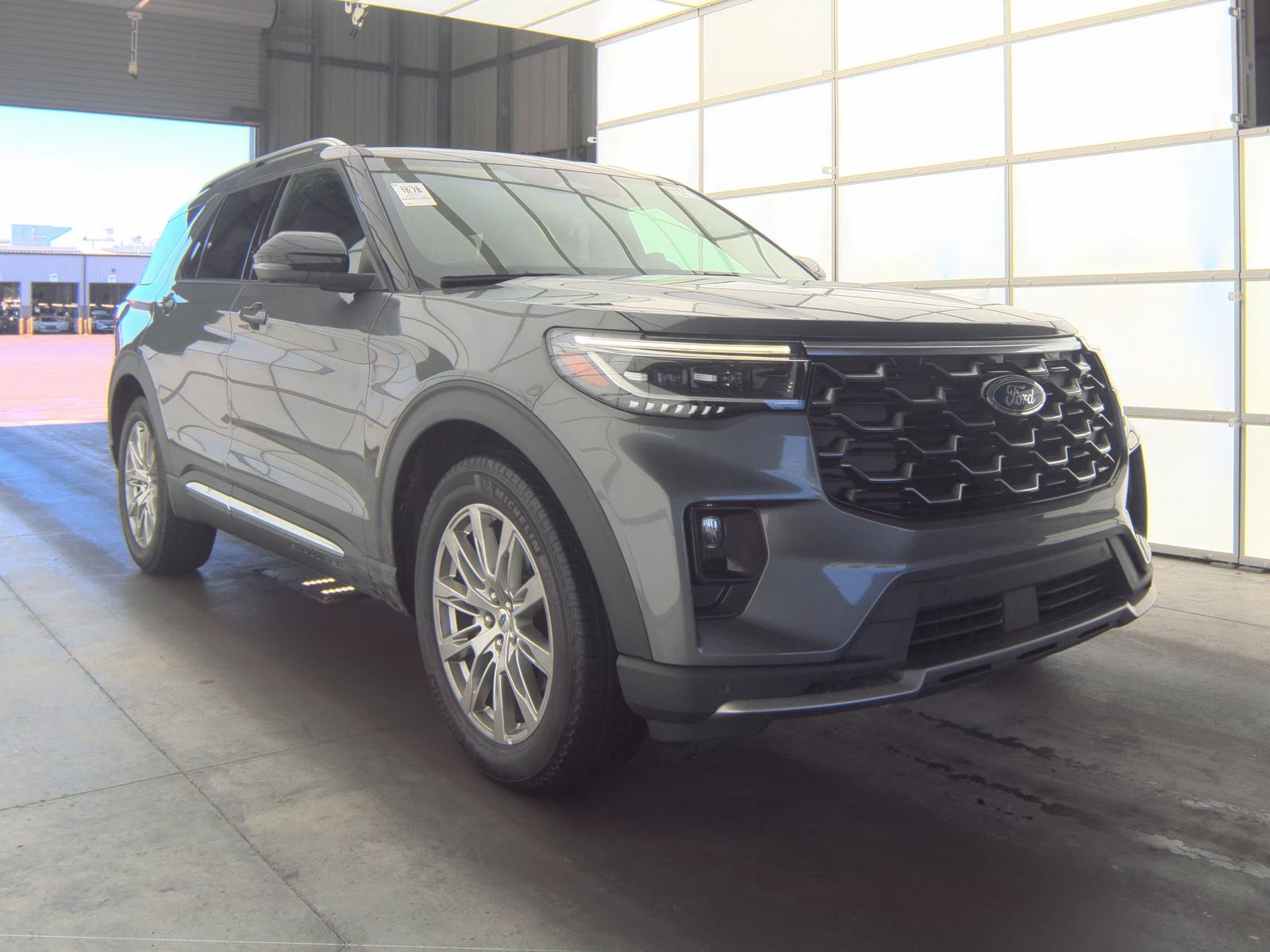 FORD EXPLORER - 5