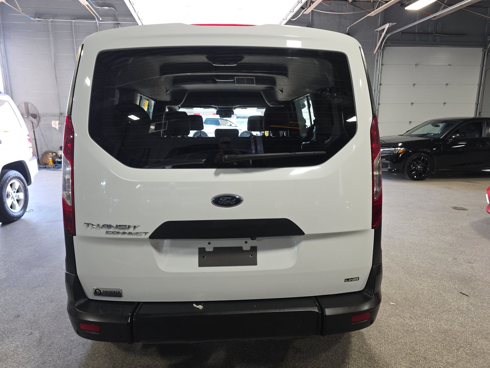 FORD TRANSIT CONNECT - 6