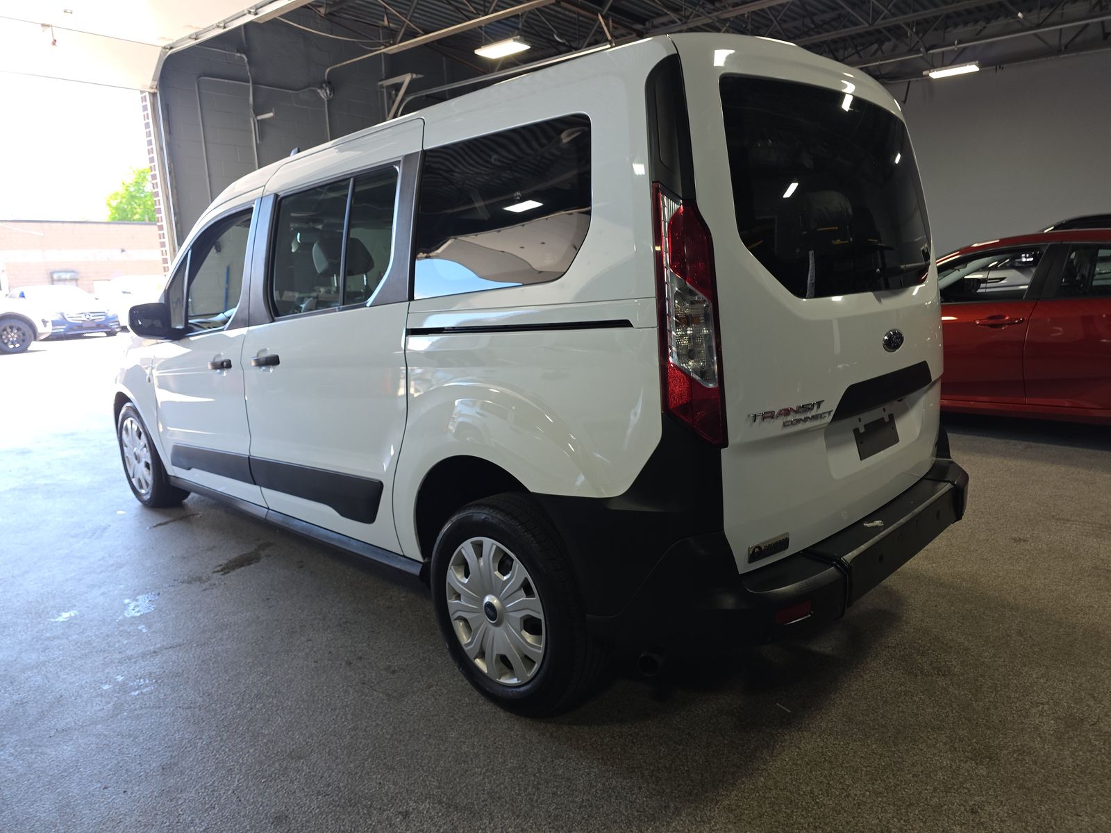 FORD TRANSIT CONNECT - 7