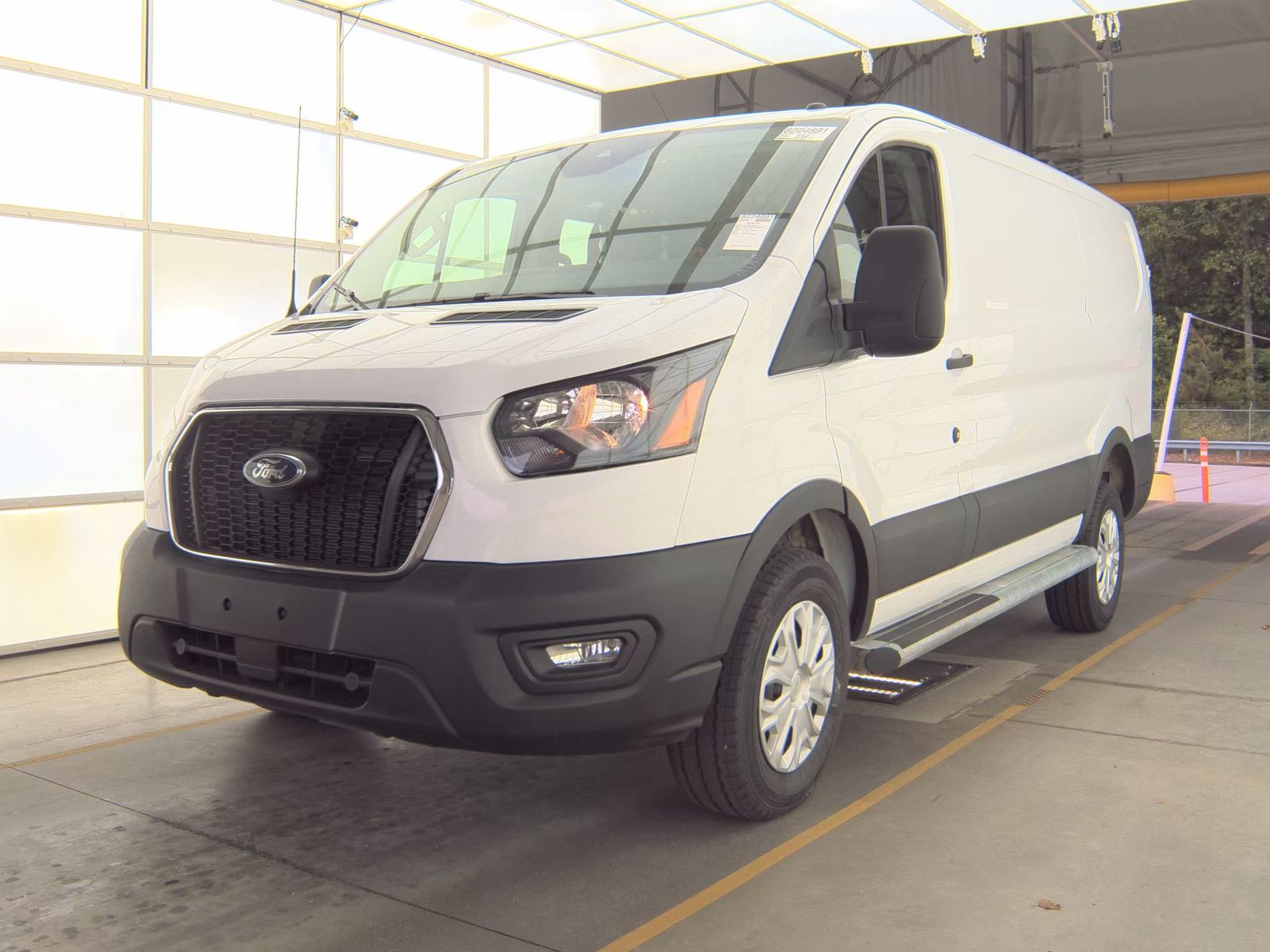 FORD TRANSIT 250 - 1