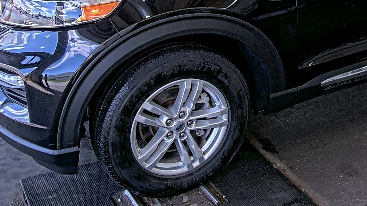 FORD EXPLORER - 8