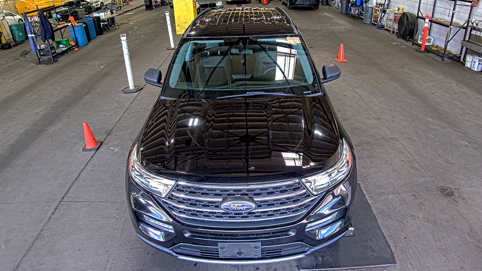 FORD EXPLORER - 3