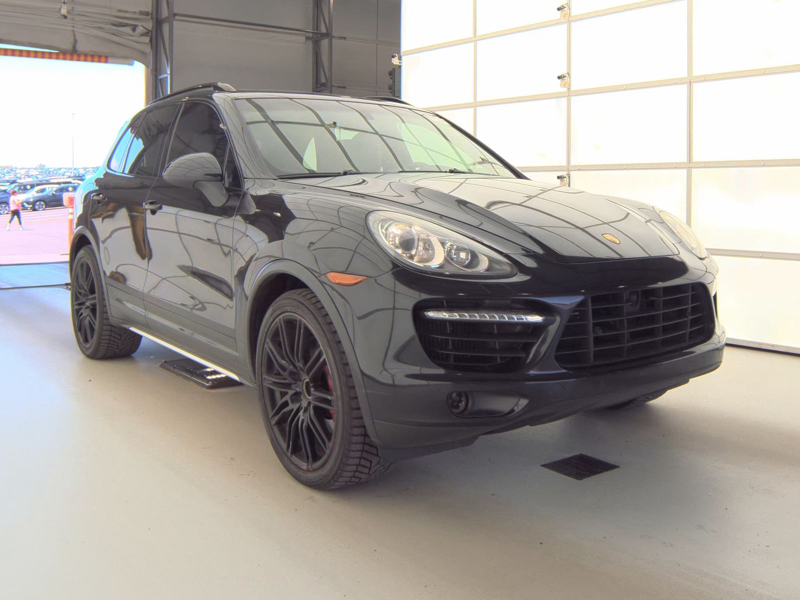 PORSCHE CAYENNE - 5