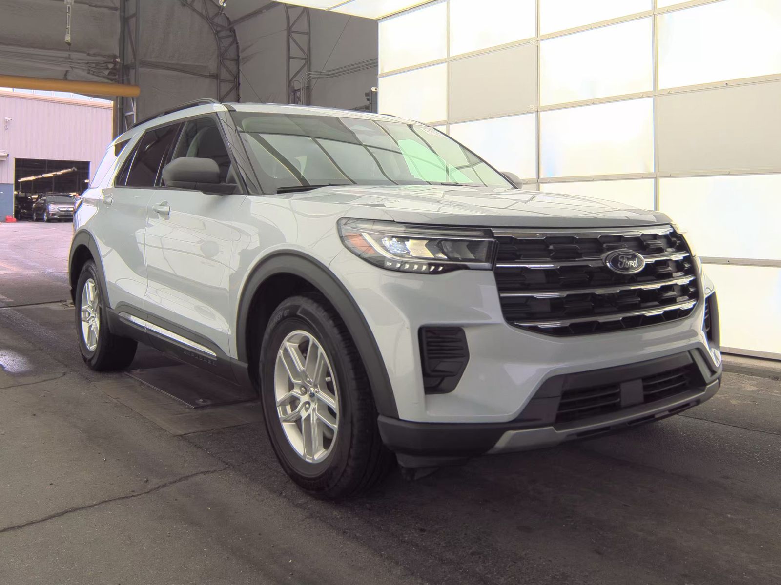 FORD EXPLORER - 5