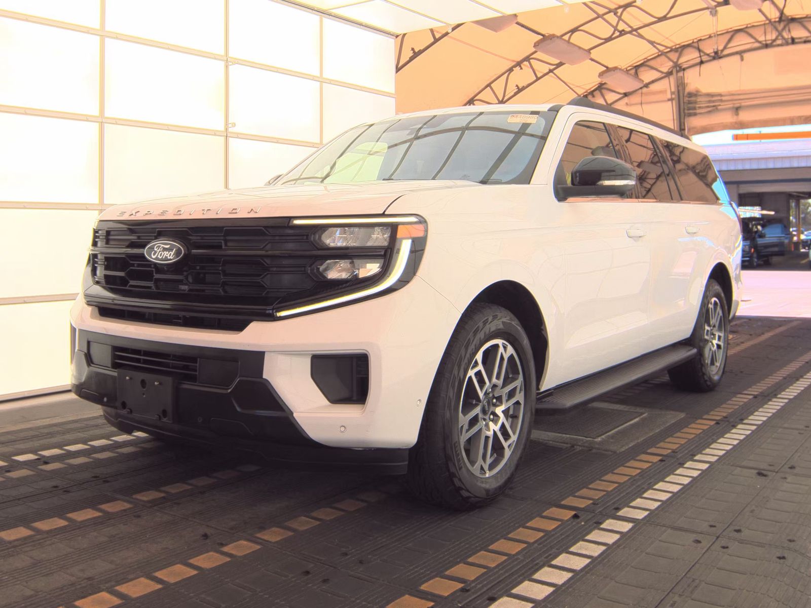 FORD EXPEDITION MAX - 1