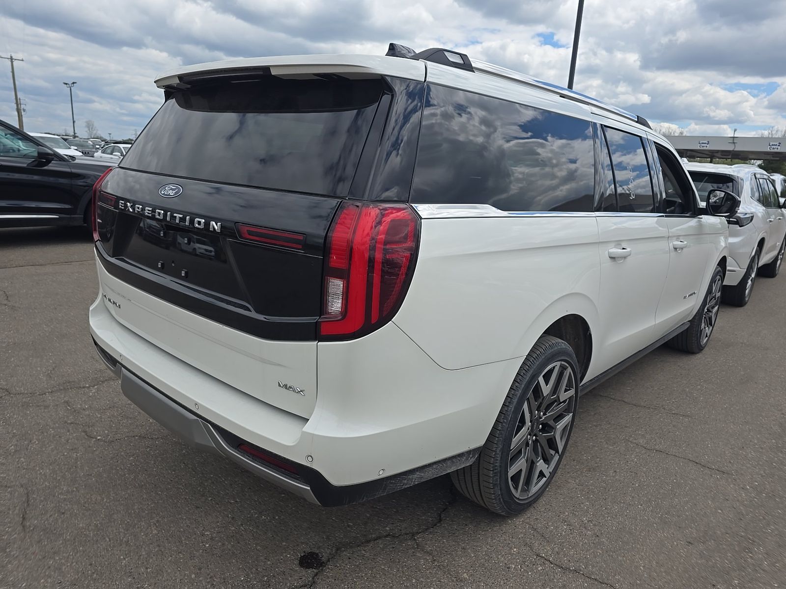 FORD EXPEDITION MAX - 5