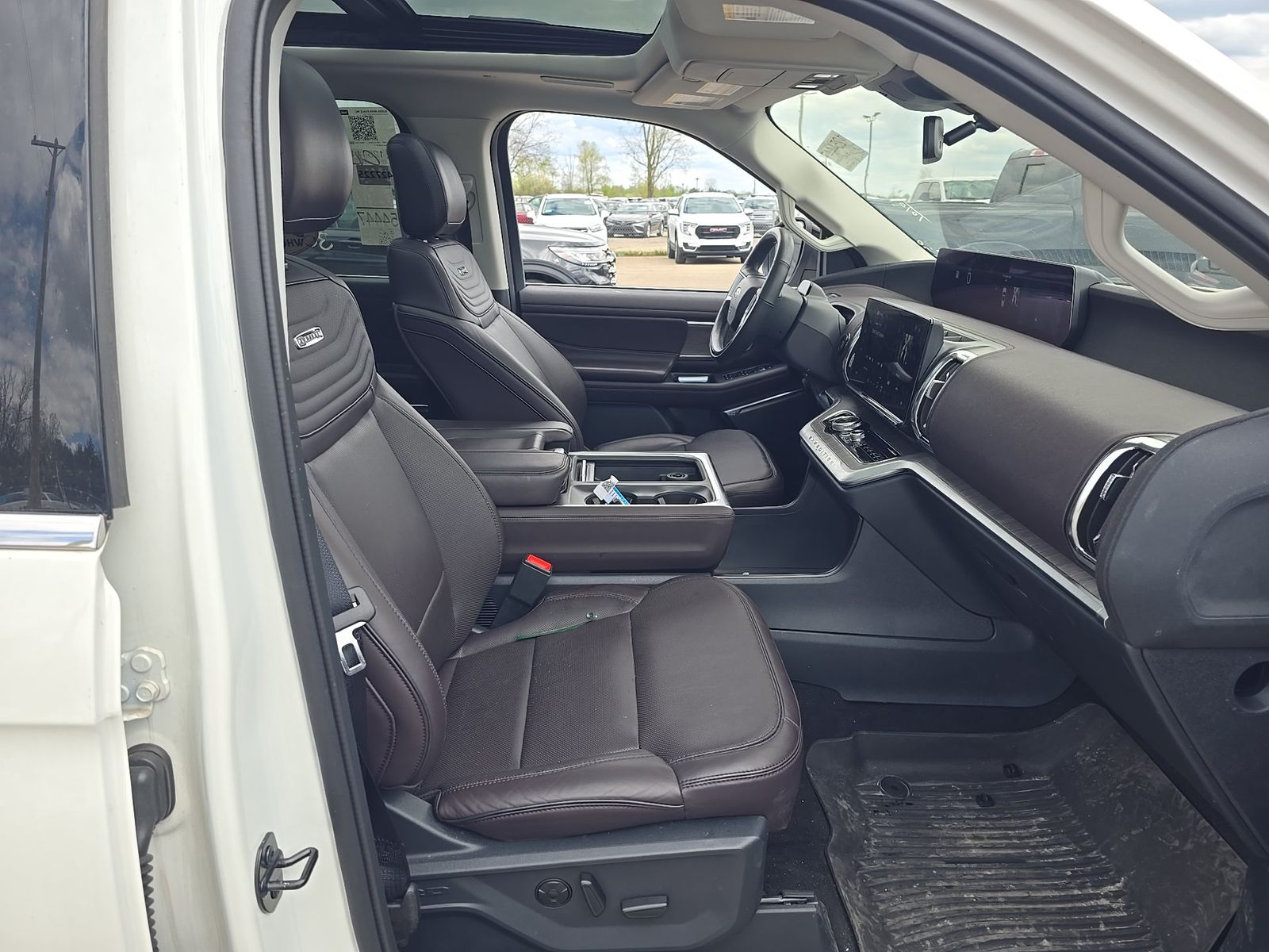 FORD EXPEDITION MAX - 9