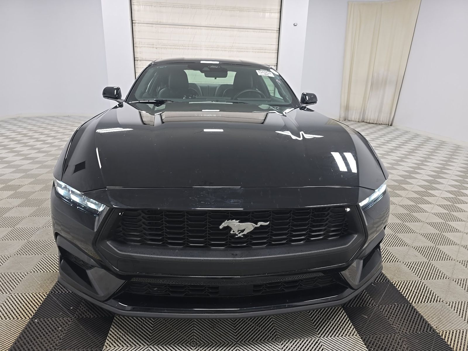 FORD MUSTANG - 3