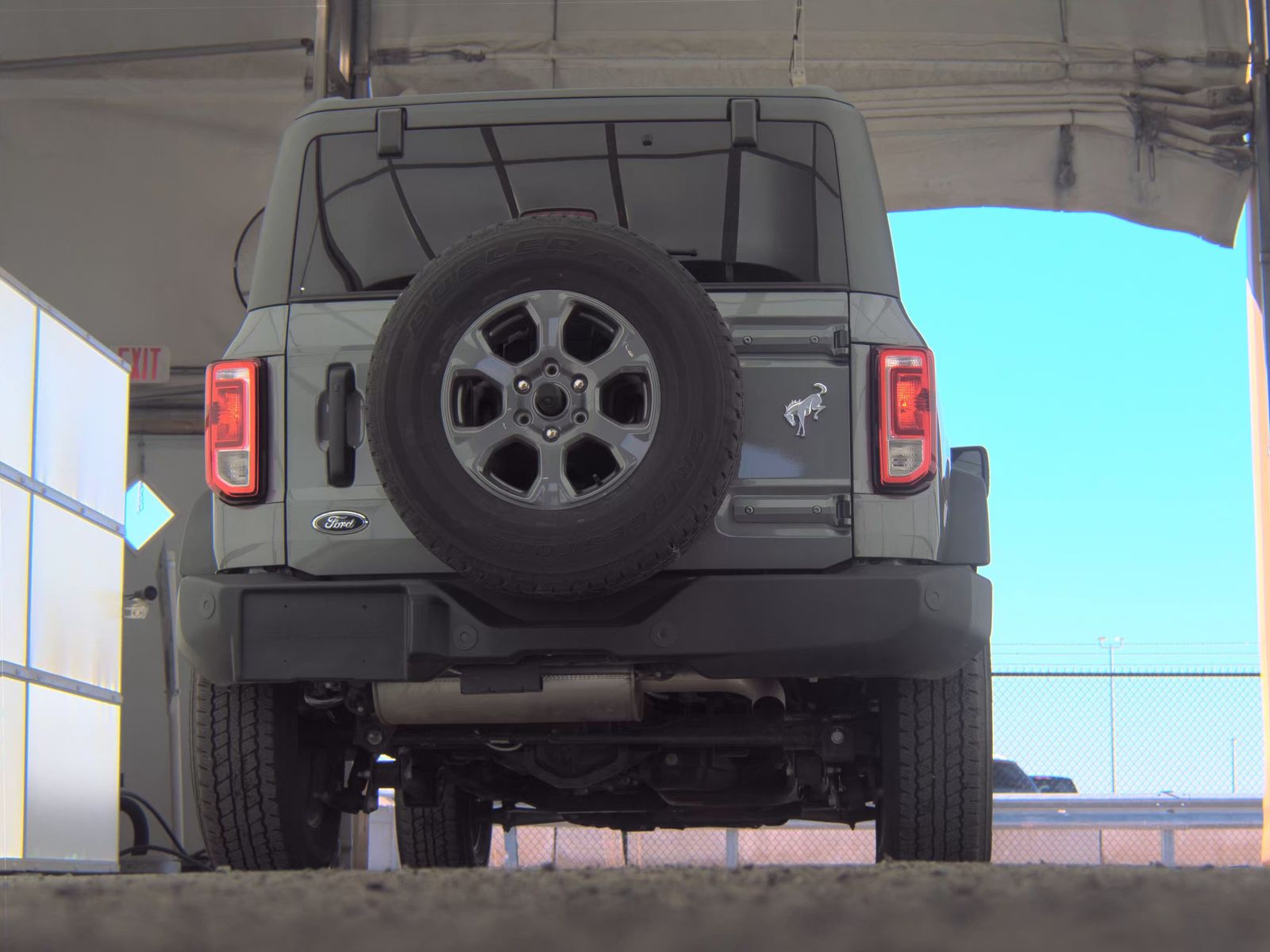 FORD BRONCO - 8