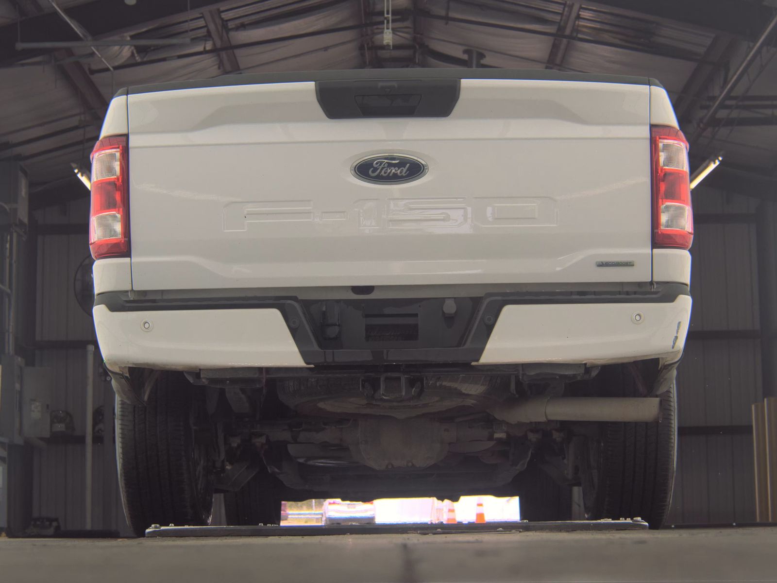 FORD F-150 - 8