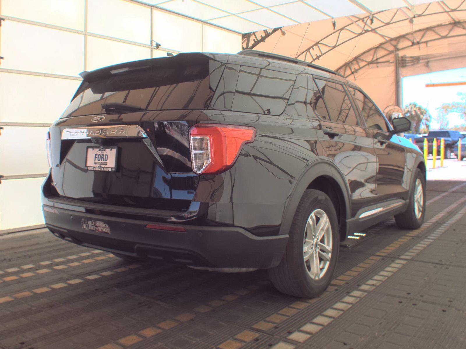 FORD EXPLORER - 6
