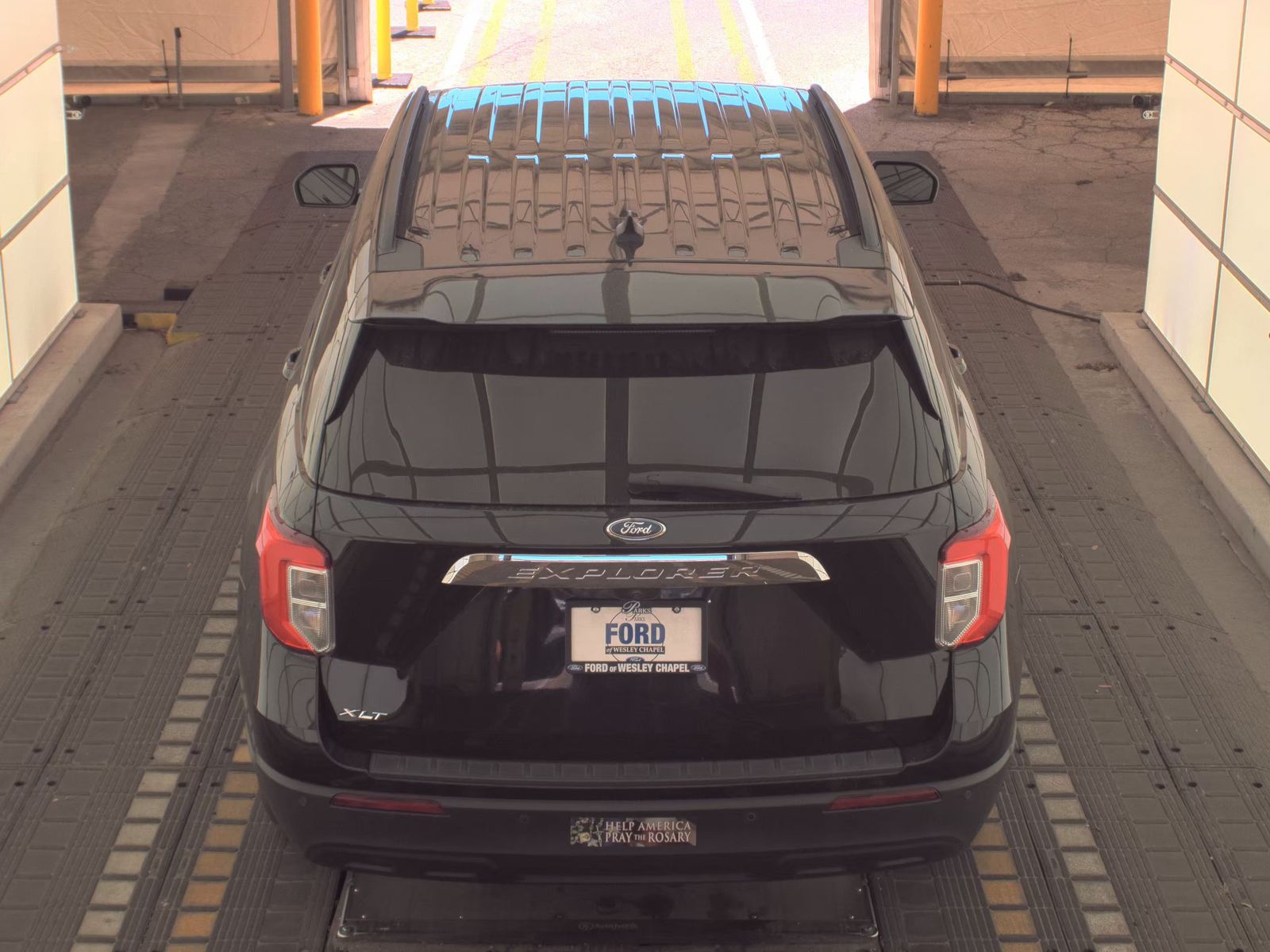 FORD EXPLORER - 7