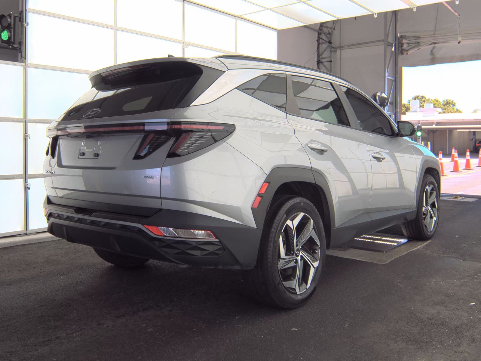 HYUNDAI TUCSON - 6
