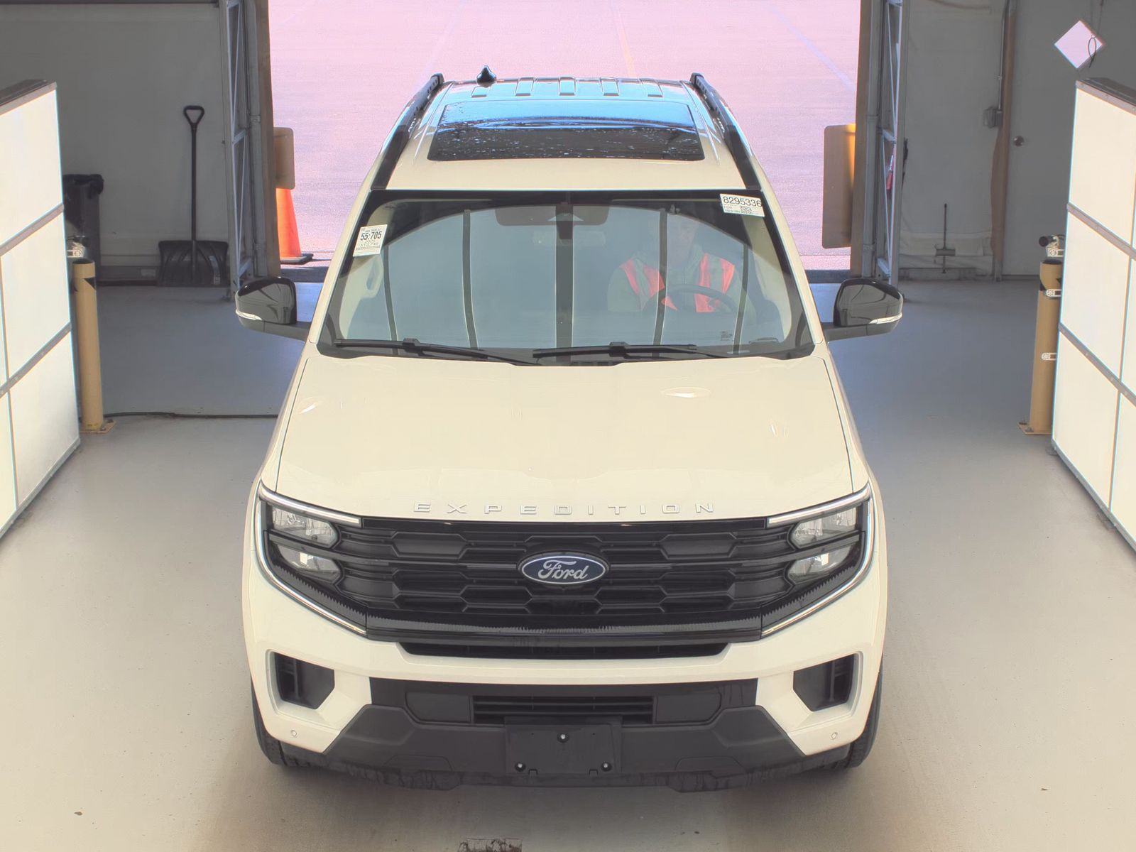 FORD EXPEDITION - 3