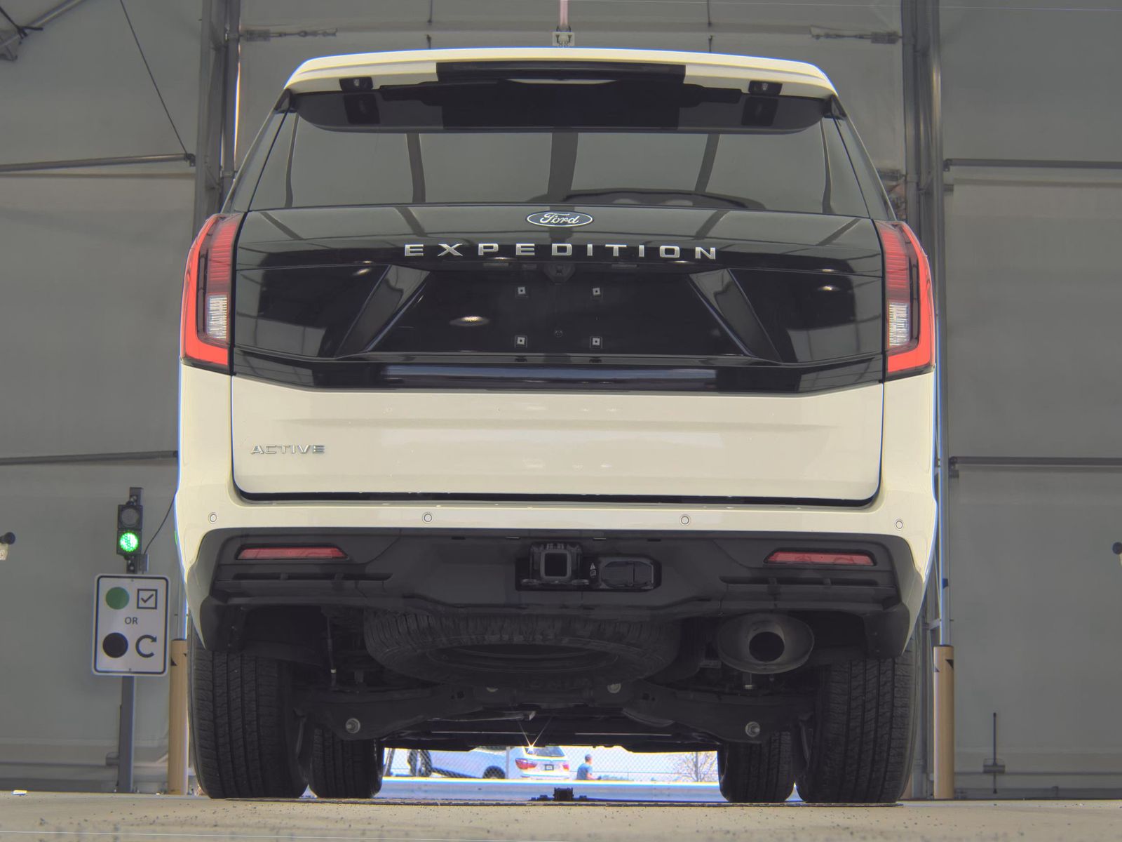 FORD EXPEDITION - 8