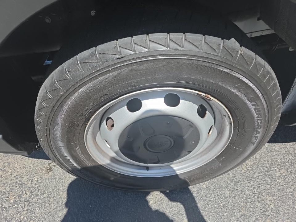 FORD TRANSIT 150 - 9