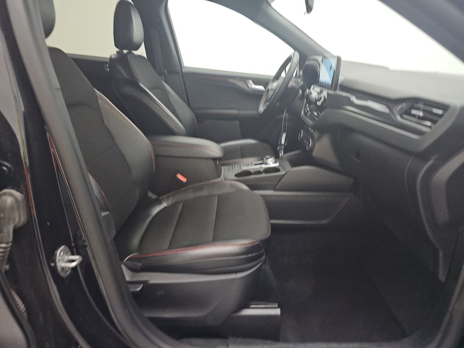 FORD ESCAPE - 9