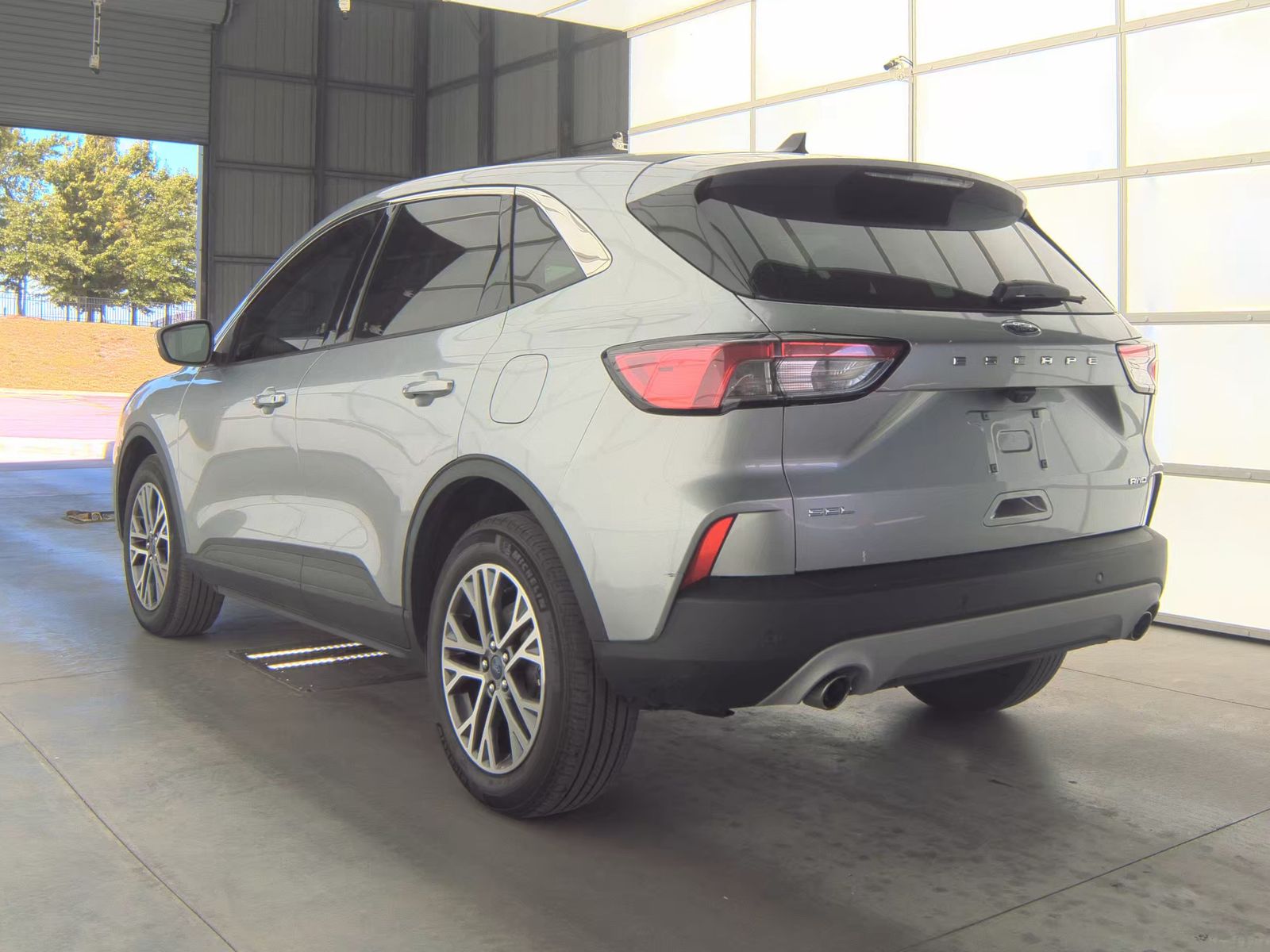 FORD ESCAPE - 7