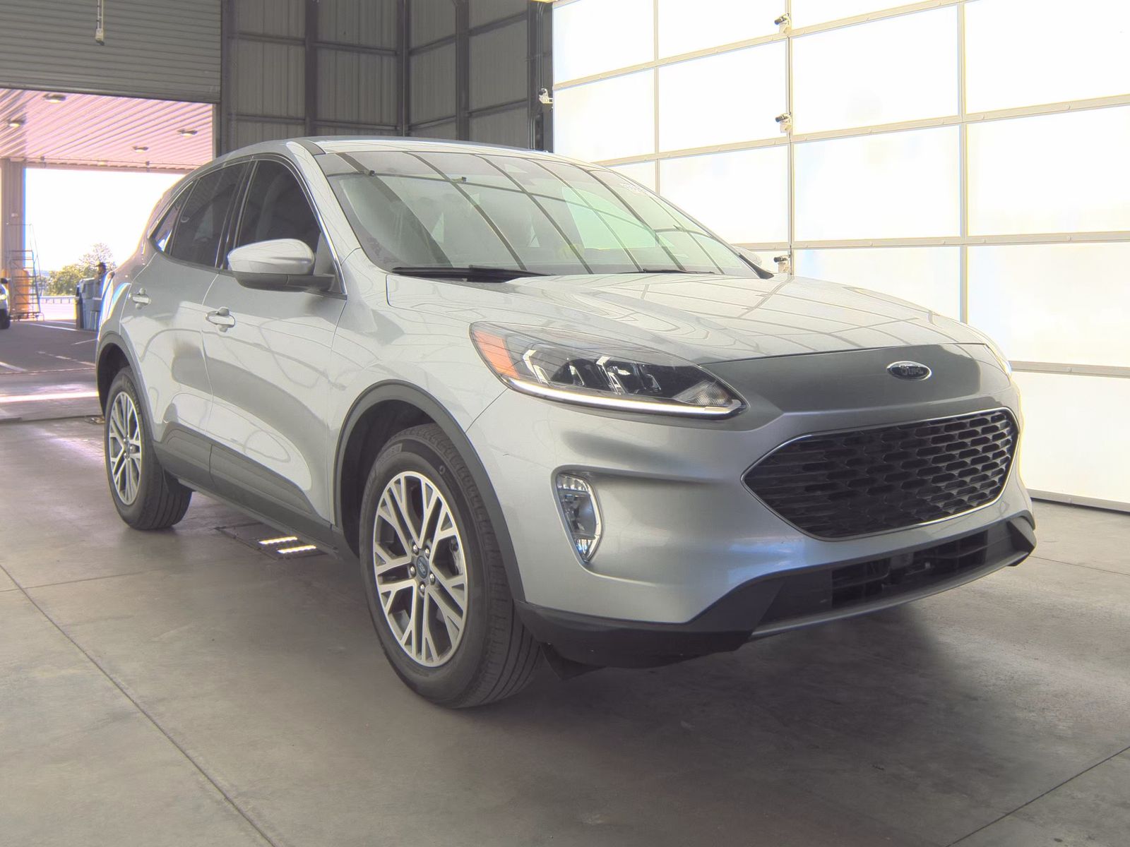 FORD ESCAPE - 4