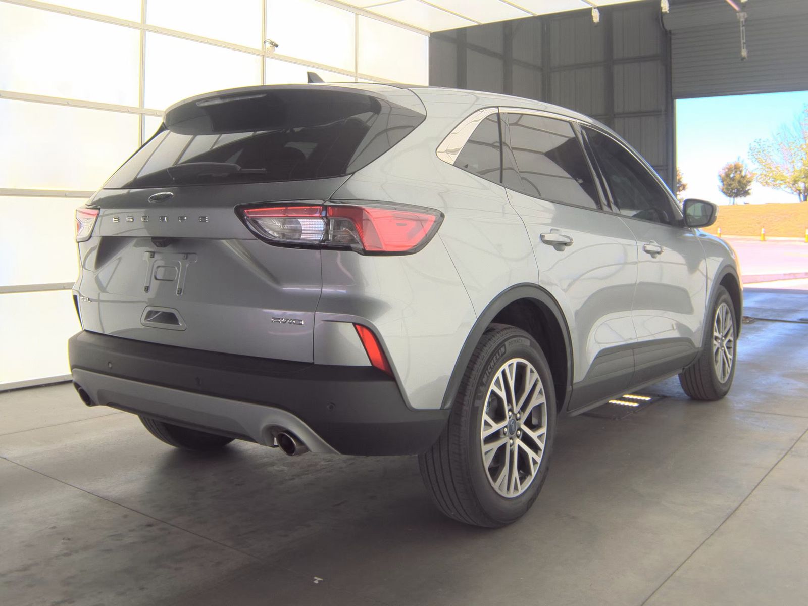FORD ESCAPE - 5
