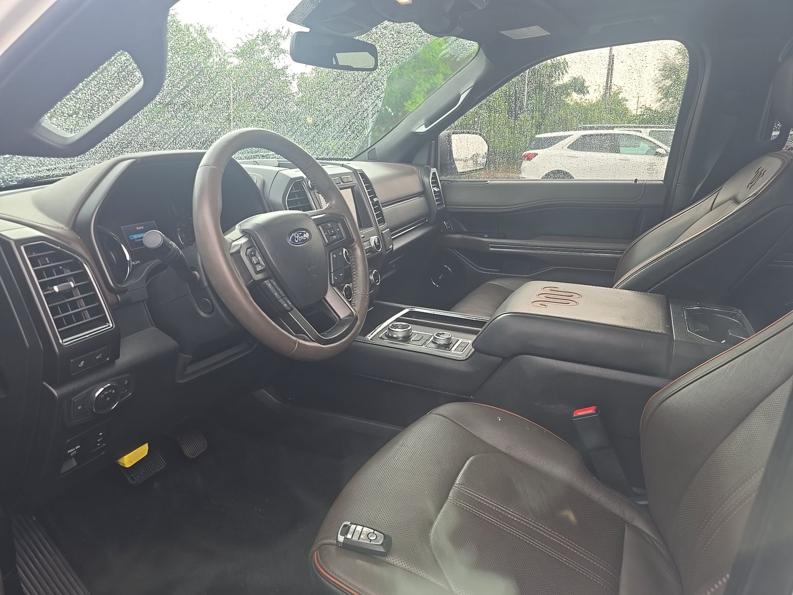 FORD EXPEDITION - 8