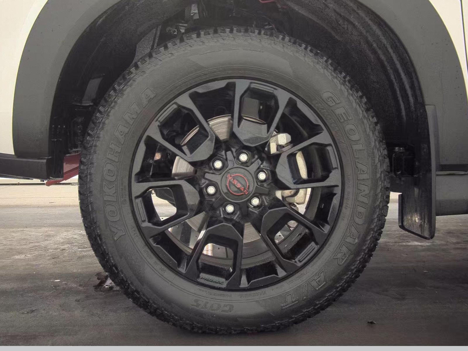 NISSAN ARMADA - 10