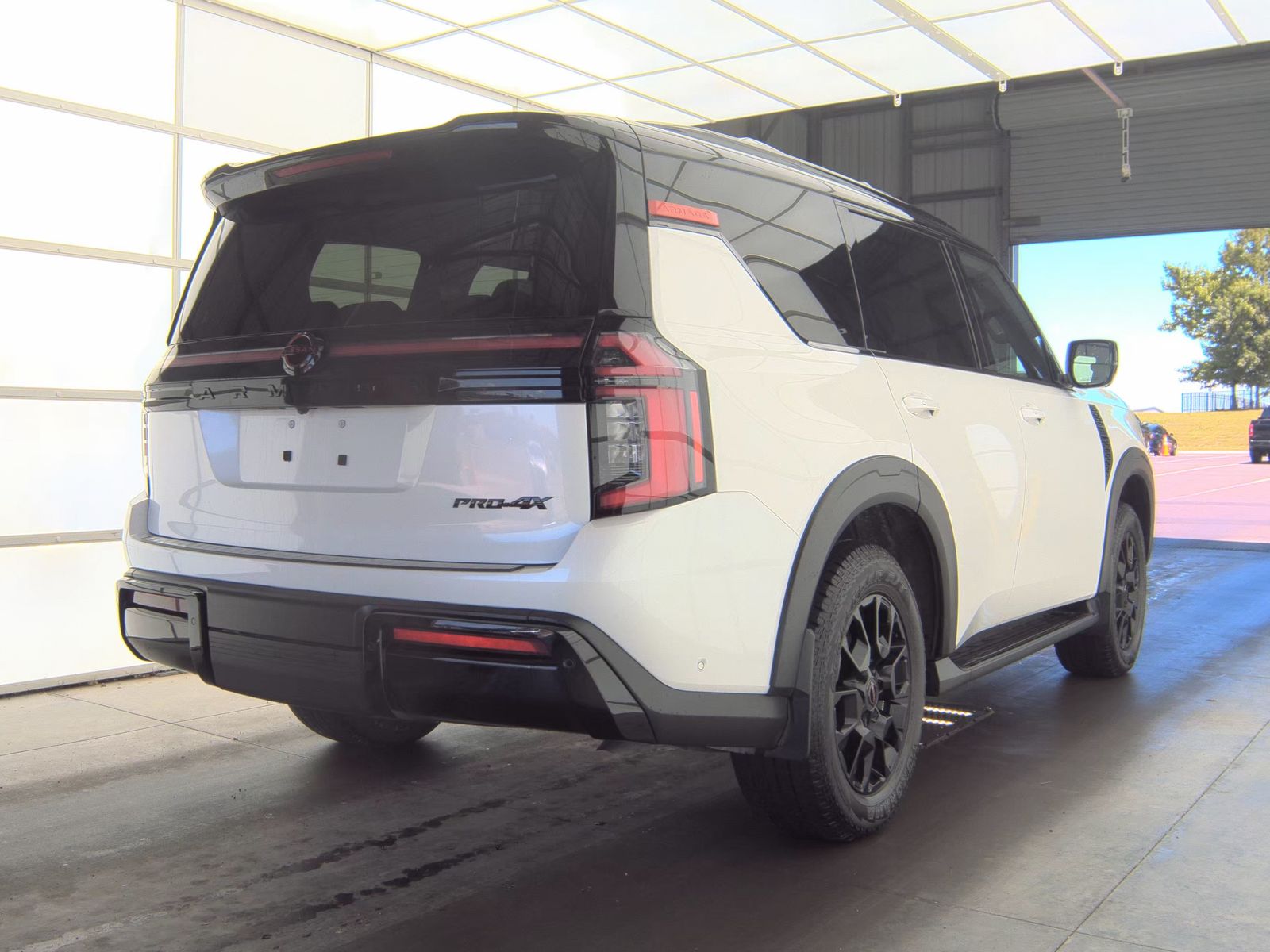 NISSAN ARMADA - 6