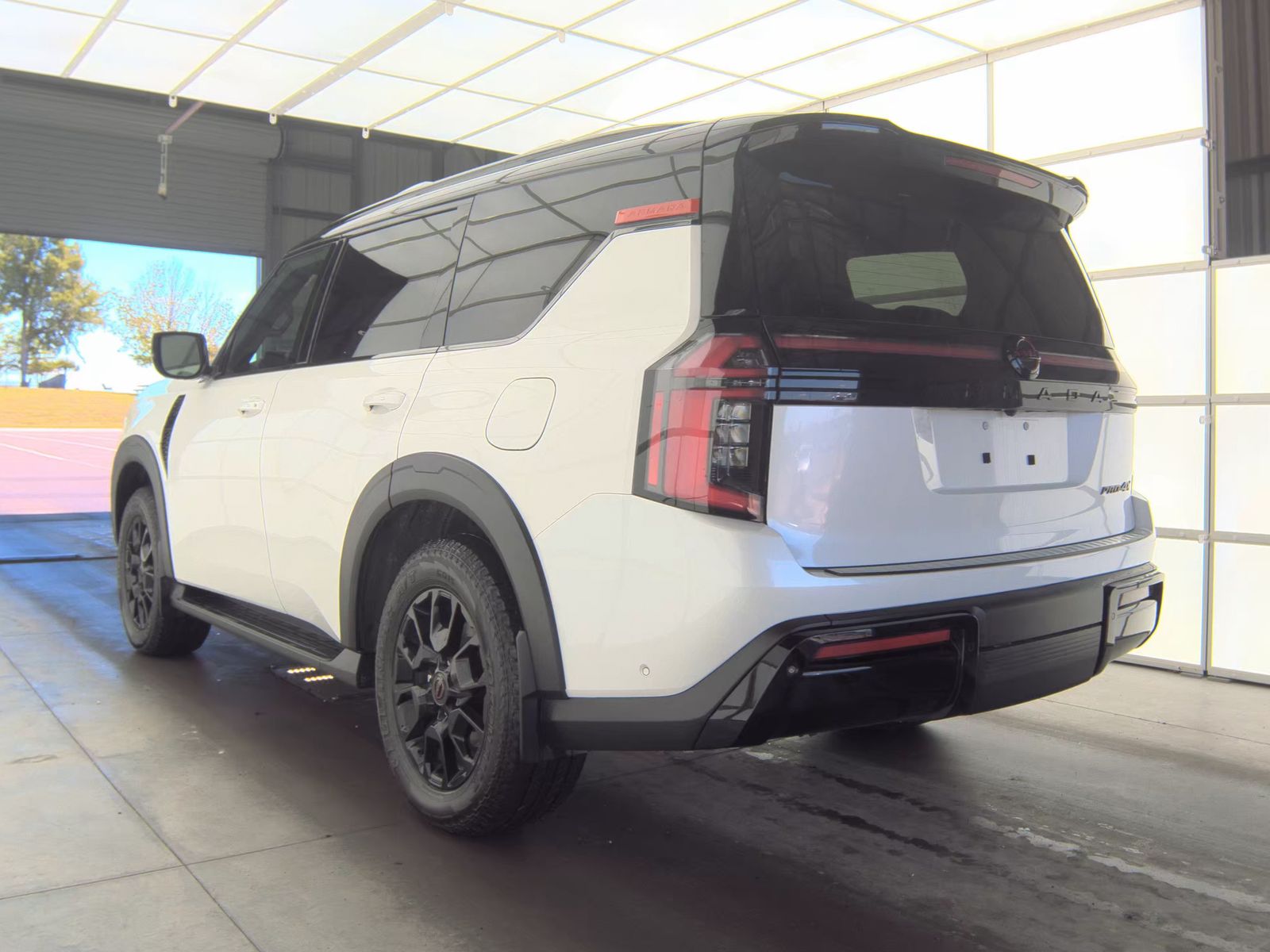 NISSAN ARMADA - 9