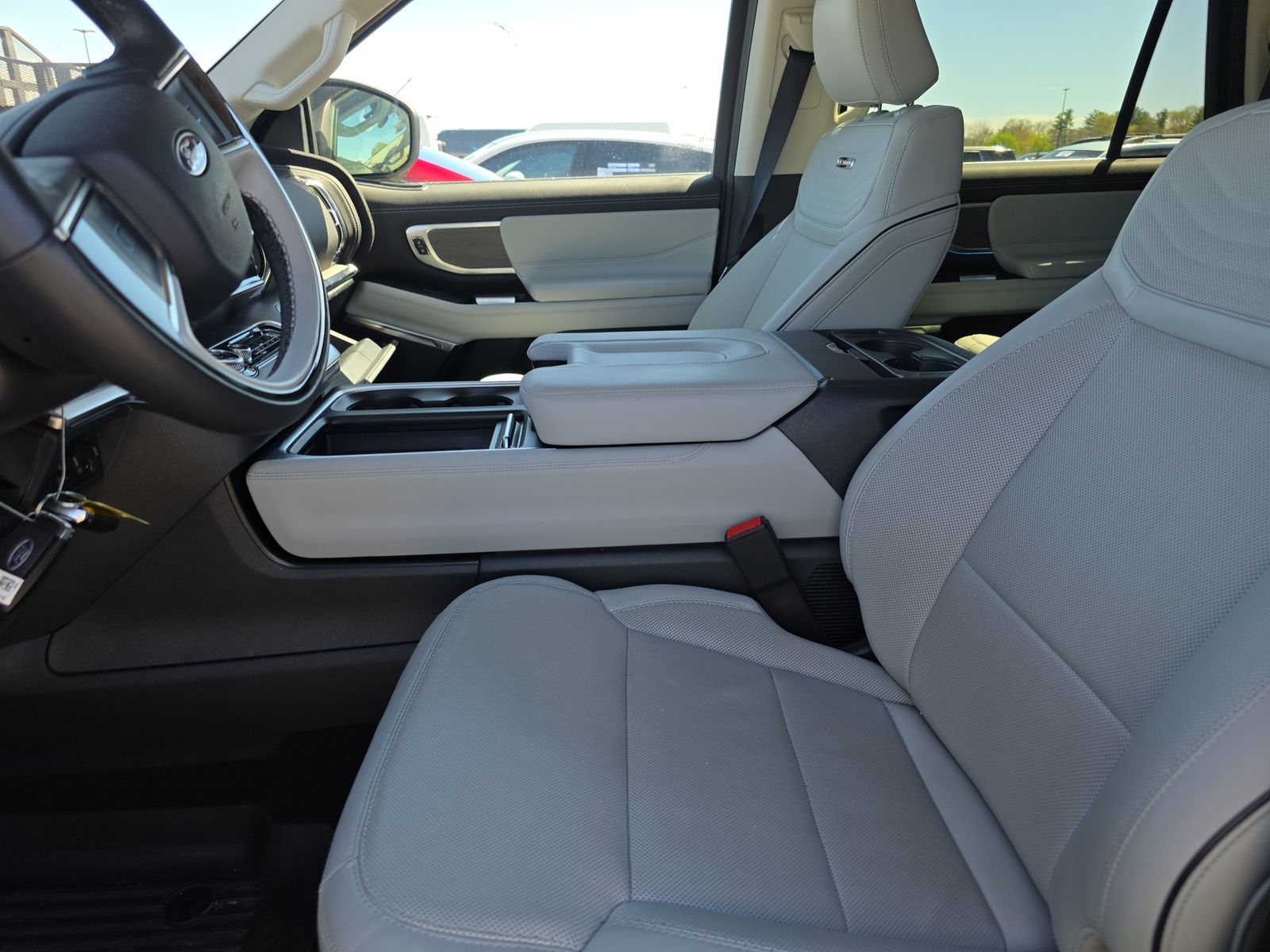 FORD EXPEDITION MAX - 8