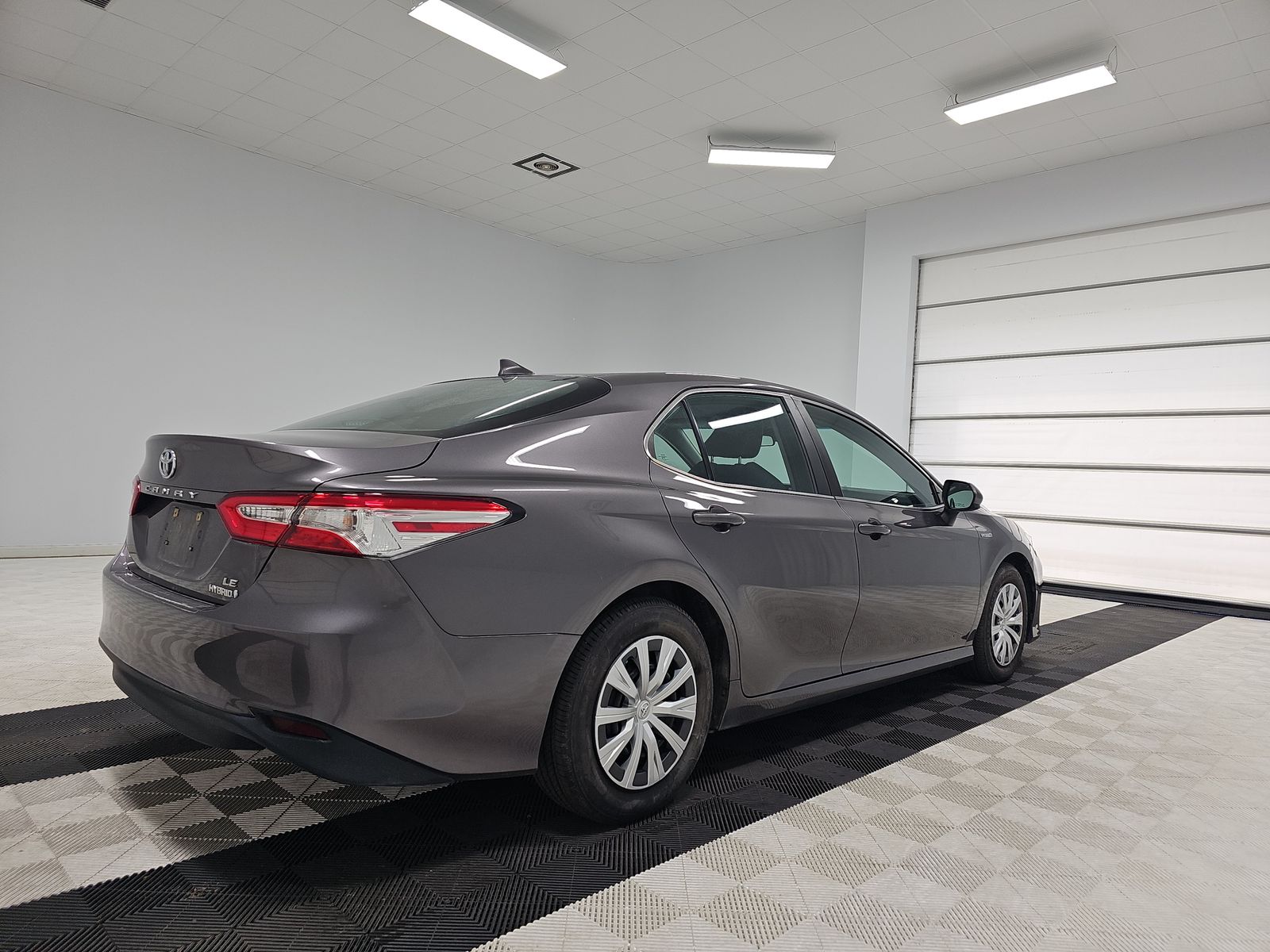 TOYOTA CAMRY - 5