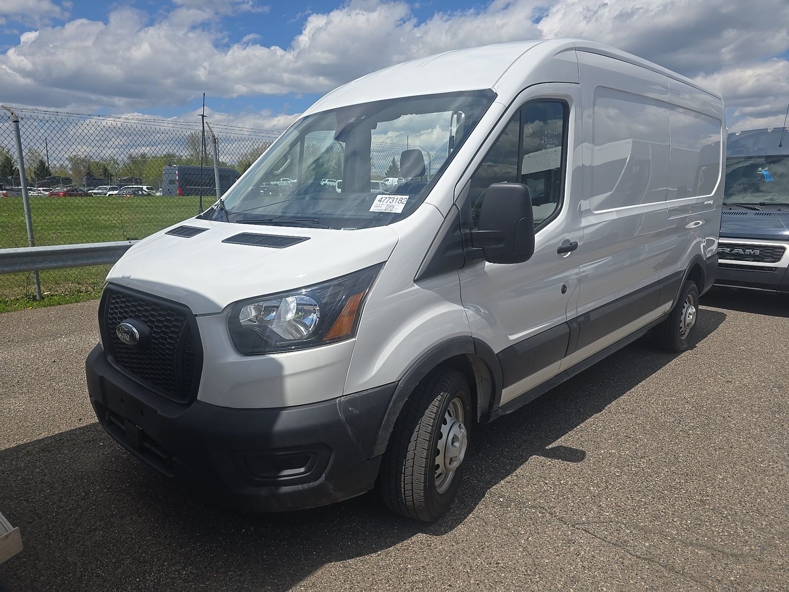 FORD TRANSIT 250 - 1