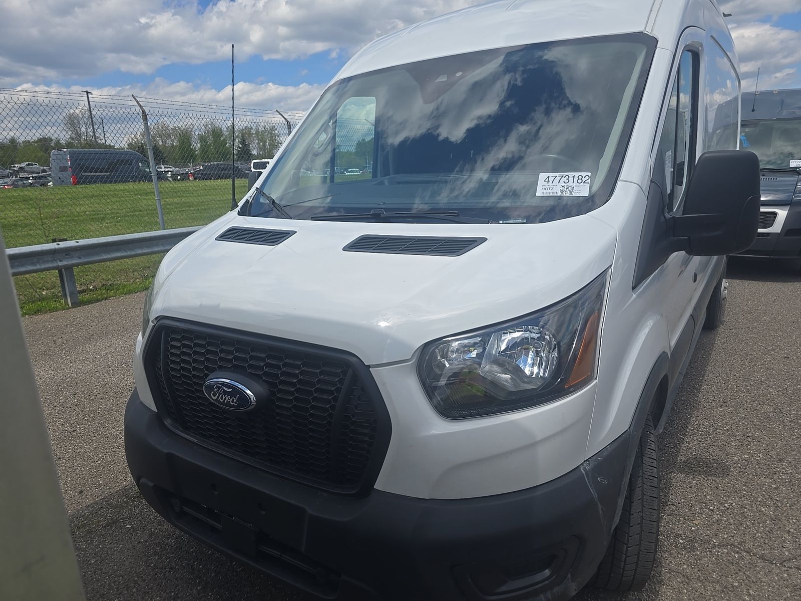 FORD TRANSIT 250 - 3