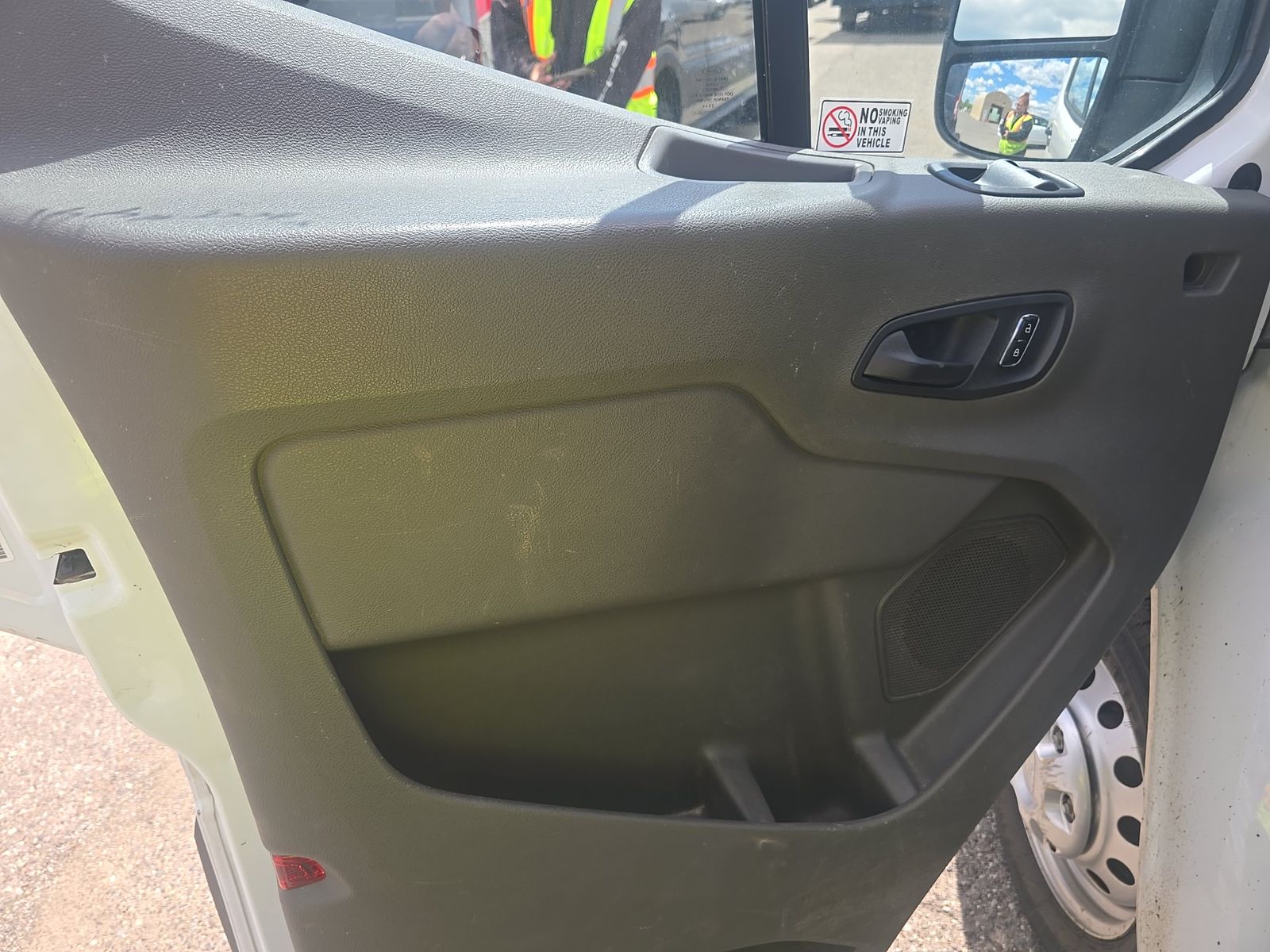 FORD TRANSIT 250 - 10