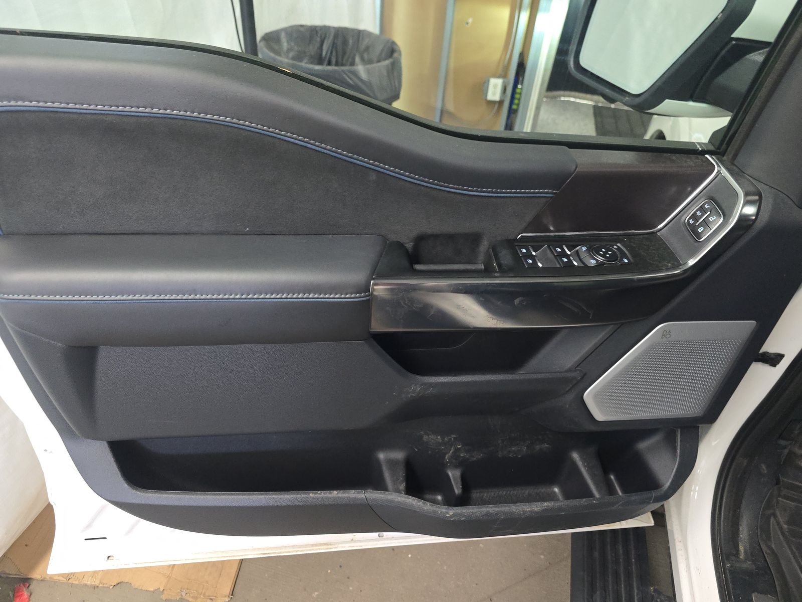FORD F-150 - 10