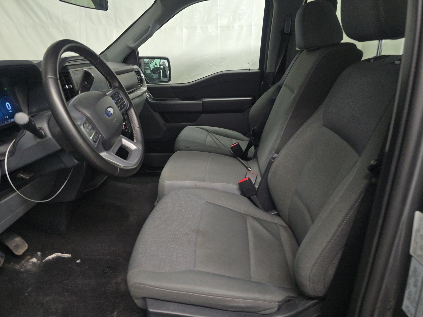 FORD F-150 - 8