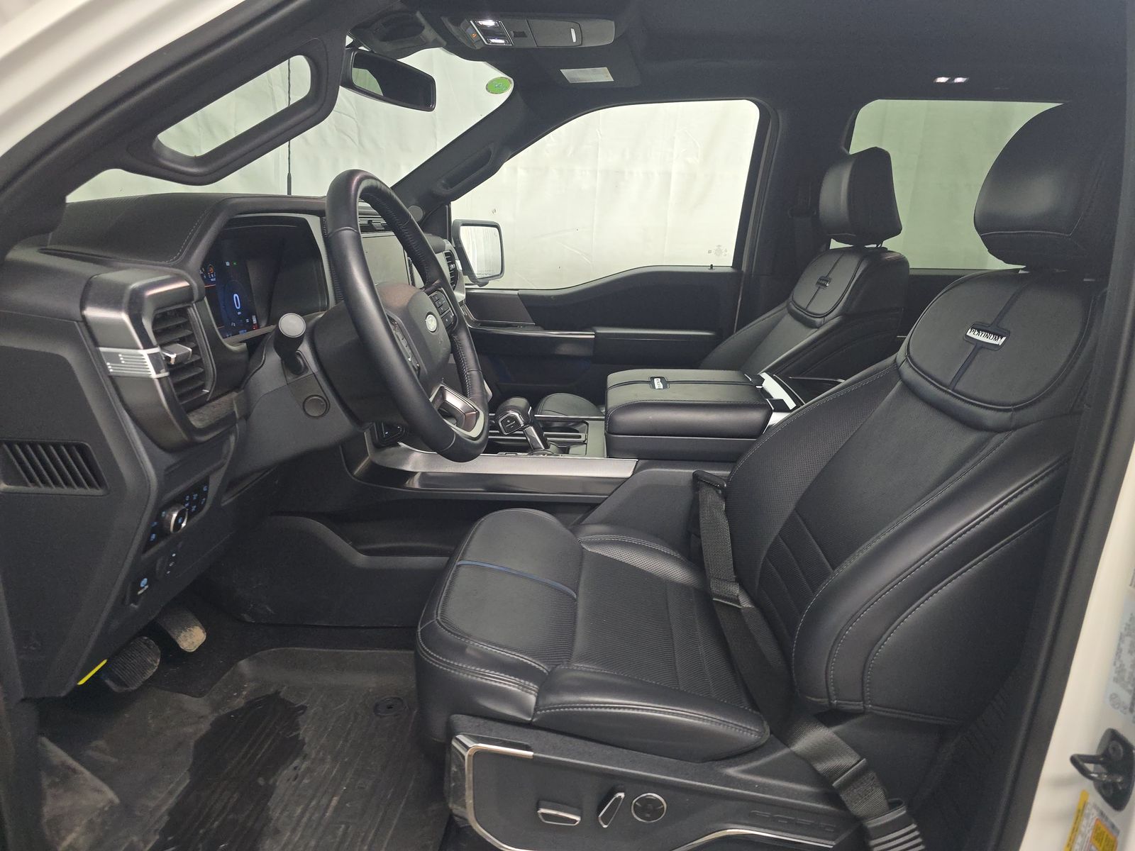 FORD F-150 - 8