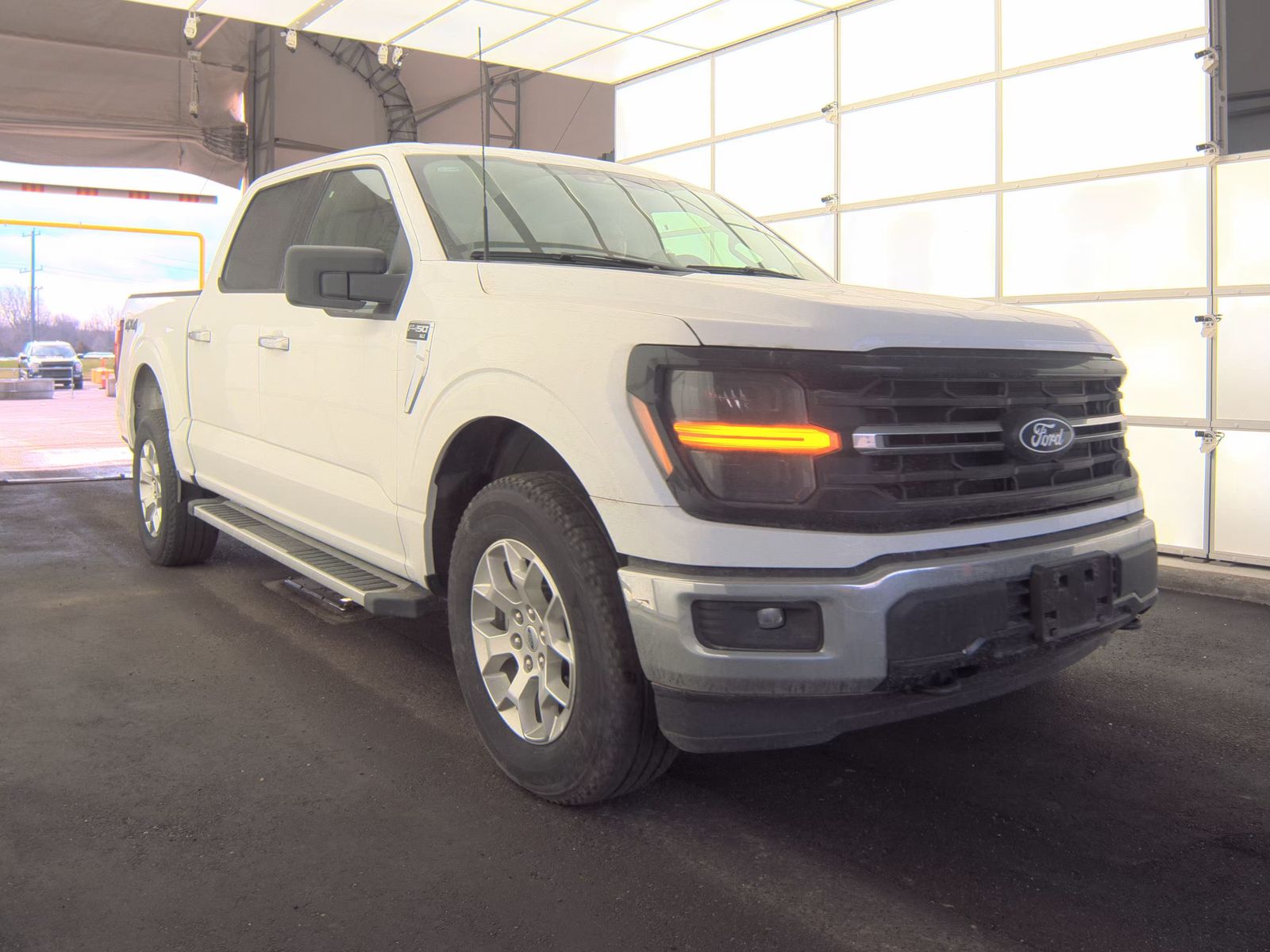 FORD F-150 - 4