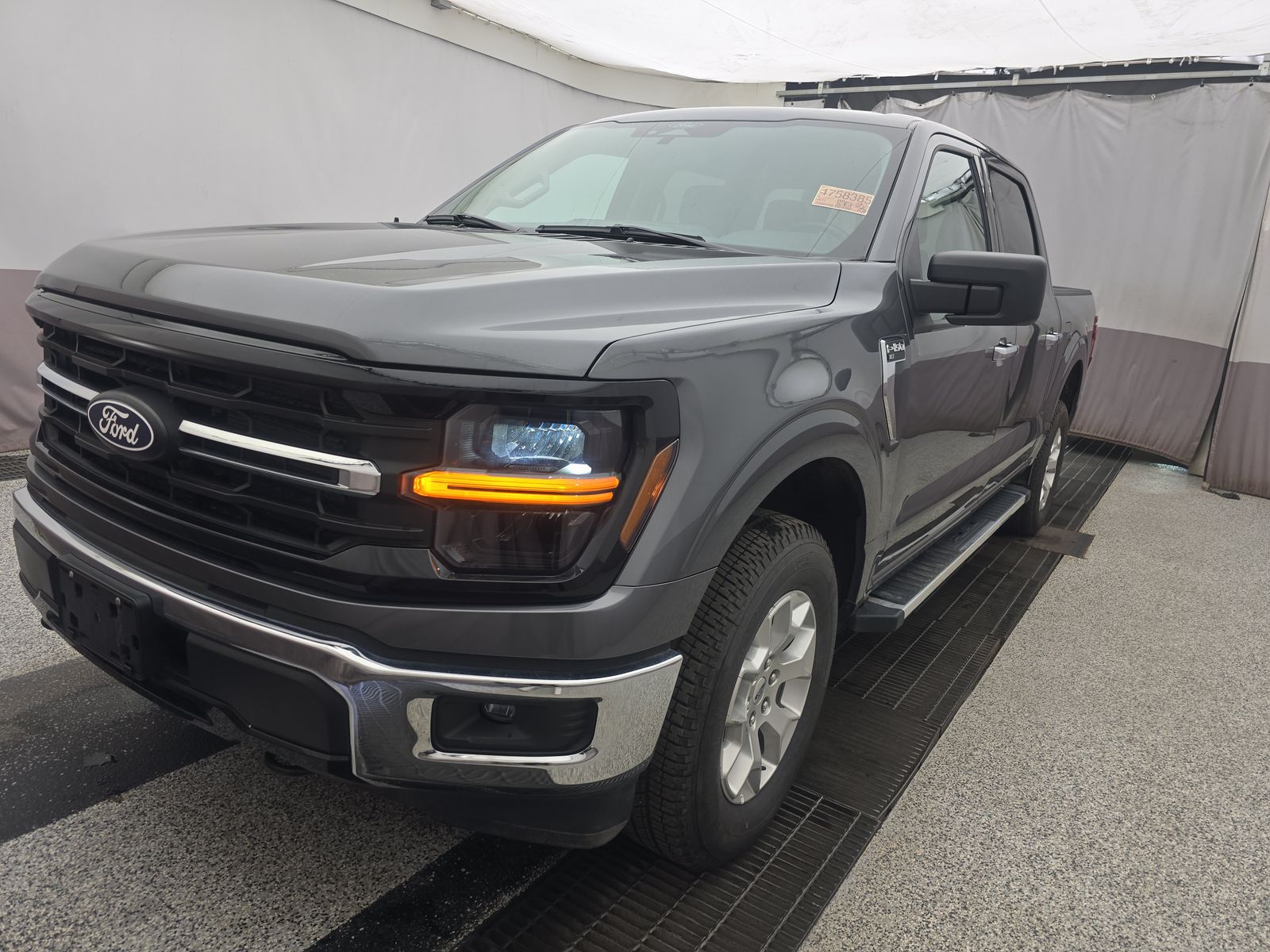 FORD F-150 - 1