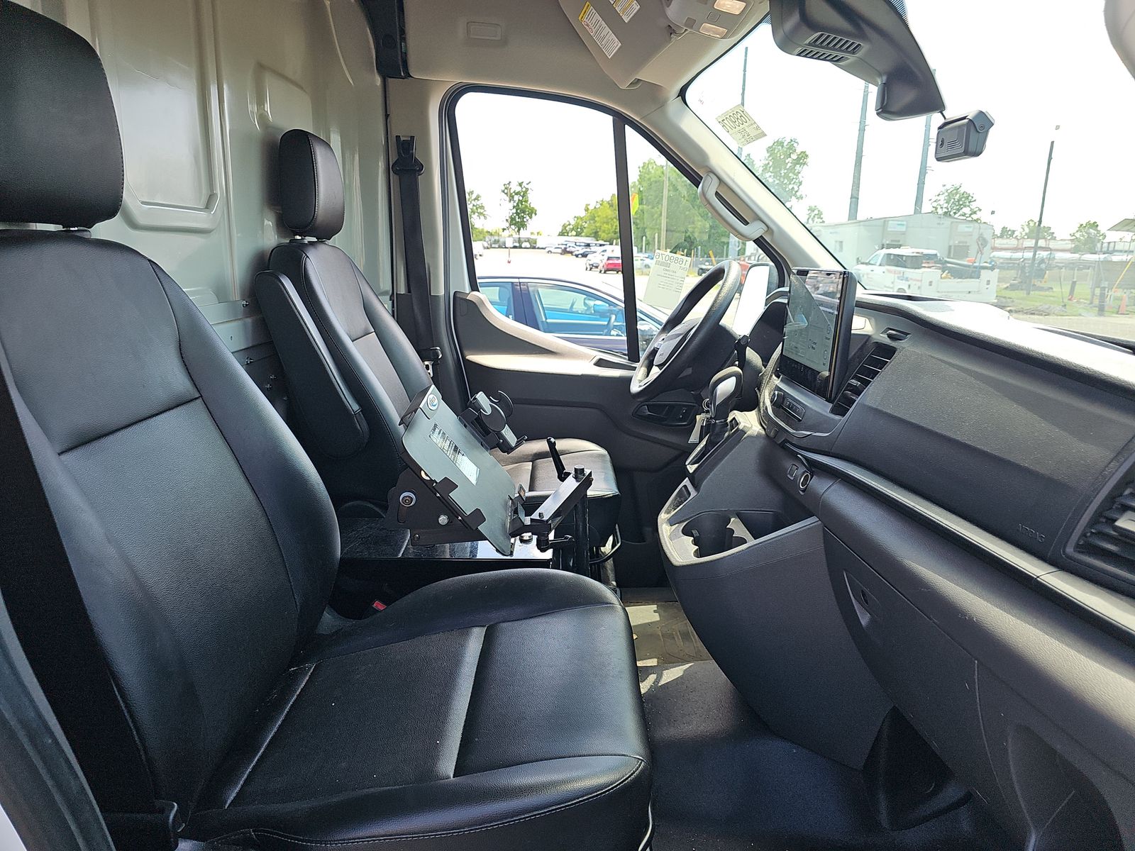 FORD TRANSIT 250 - 9