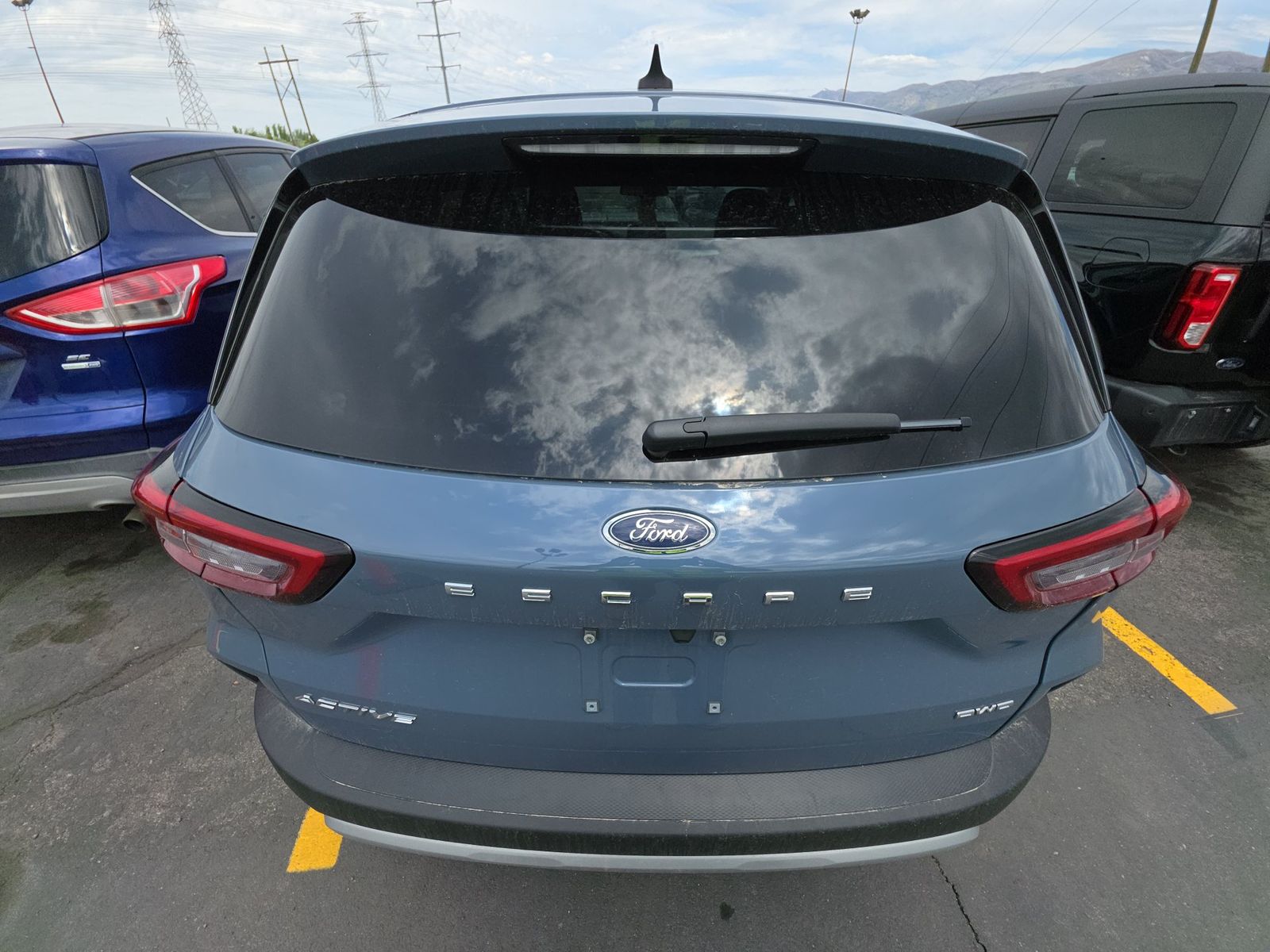 FORD ESCAPE - 6