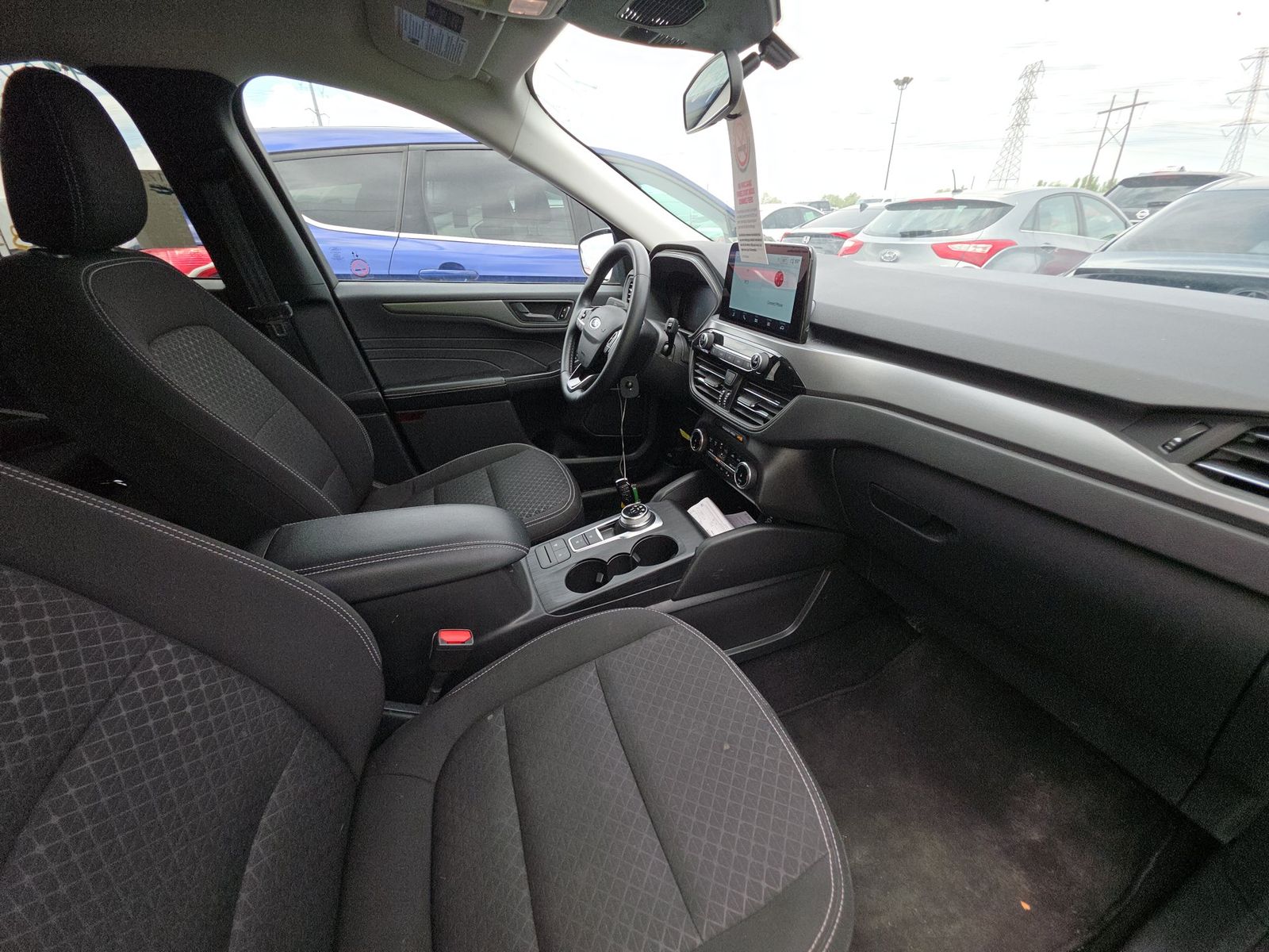 FORD ESCAPE - 9