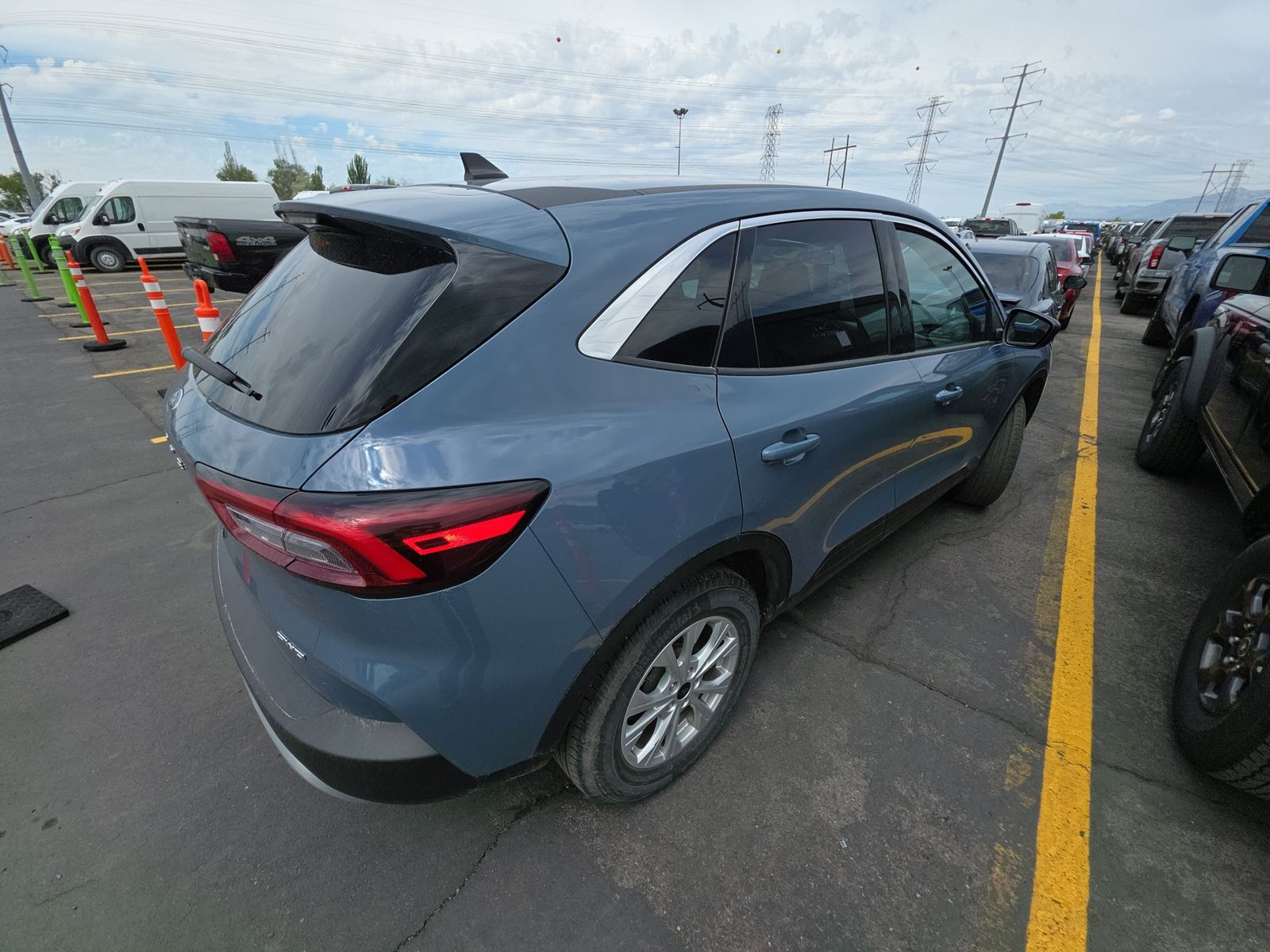FORD ESCAPE - 5