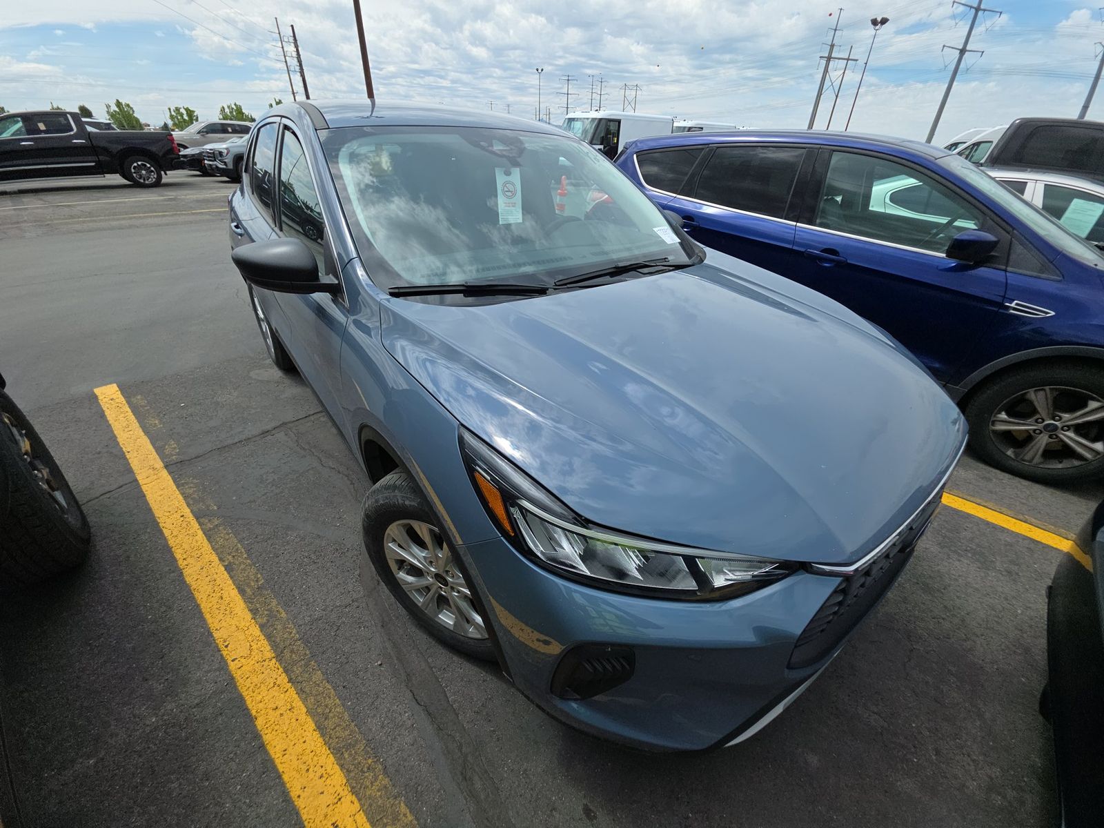 FORD ESCAPE - 4