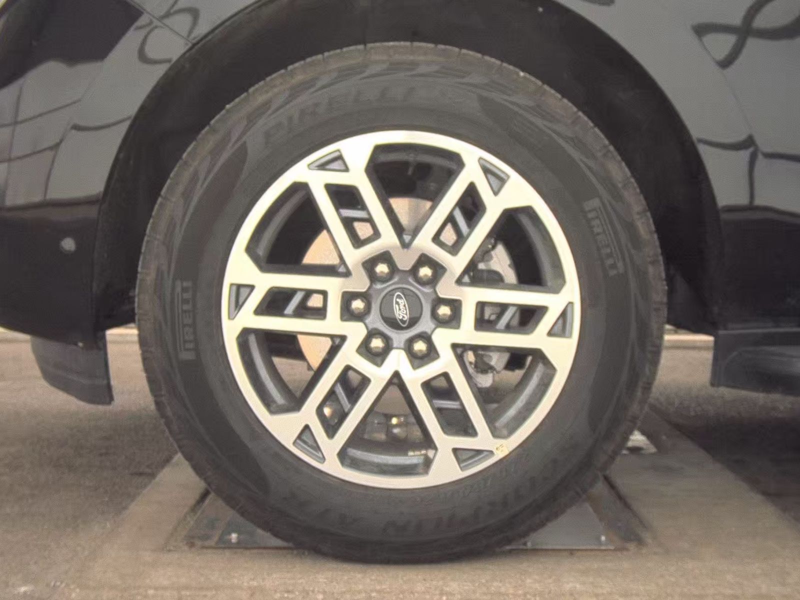 FORD EXPEDITION MAX - 10