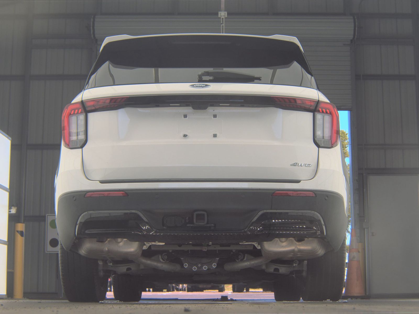 FORD EXPLORER - 8