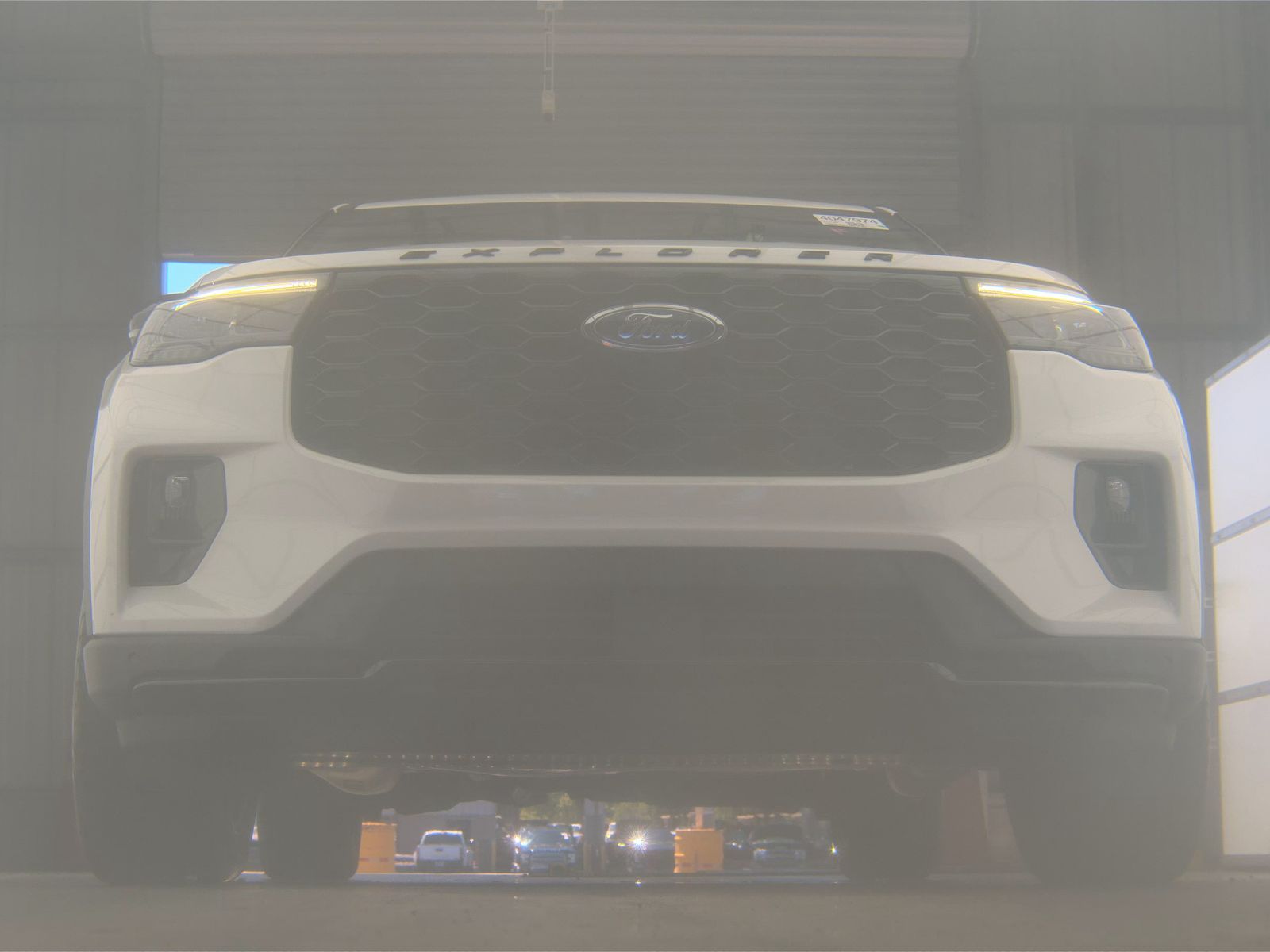 FORD EXPLORER - 4